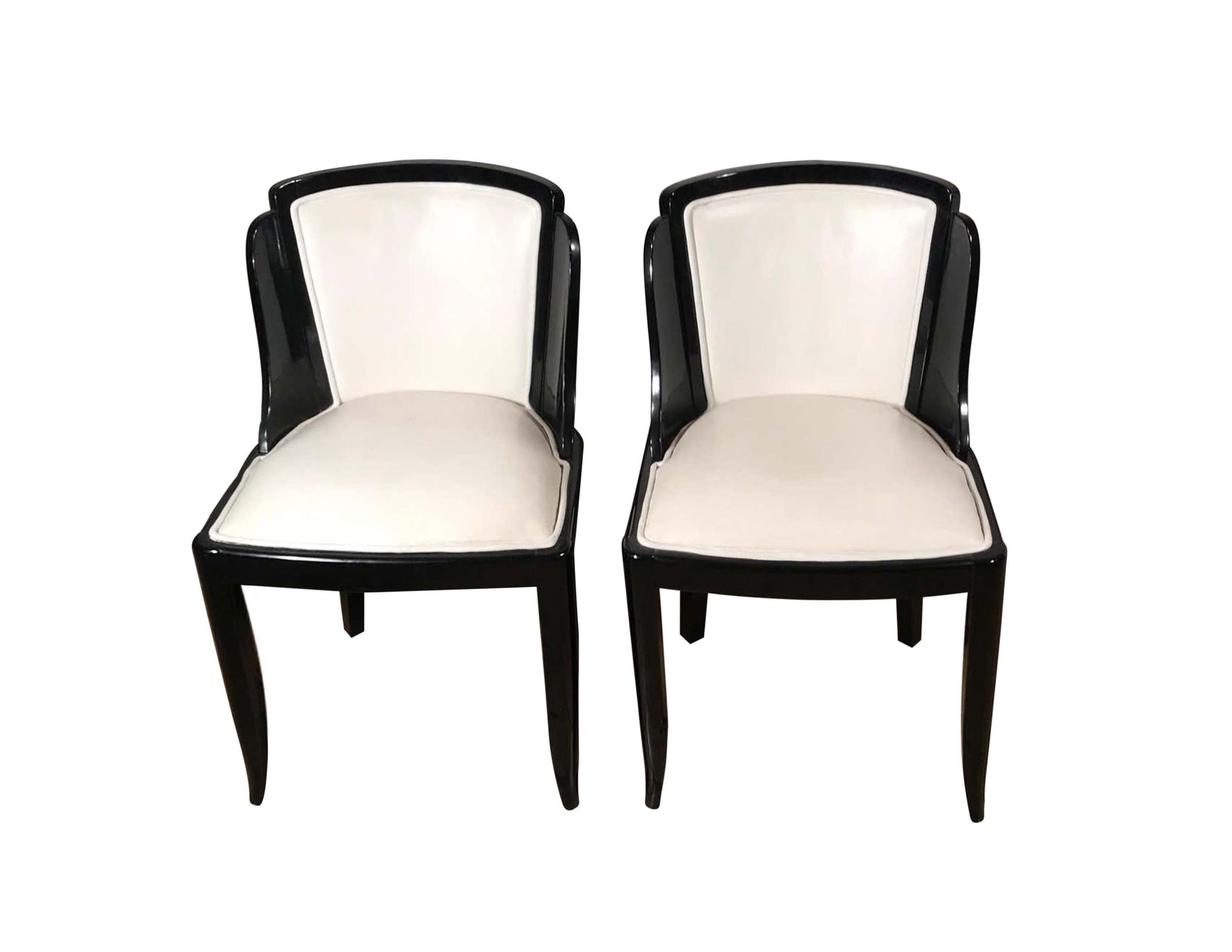 Art Deco Eight Art Déco White Leather & Black Lacquered Chairs, circa 1920 For Sale