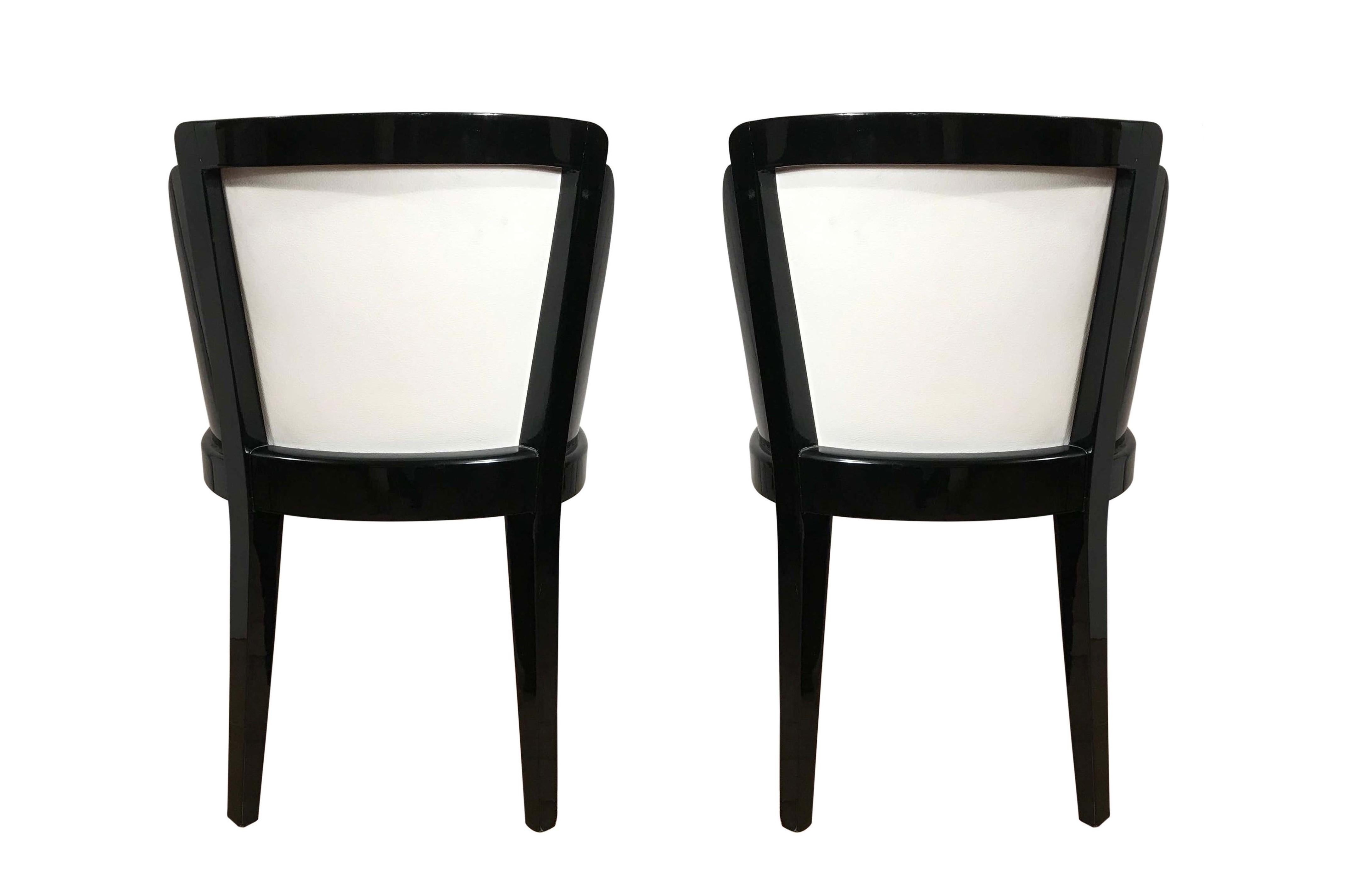 Early 20th Century Eight Art Déco White Leather & Black Lacquered Chairs, circa 1920 For Sale
