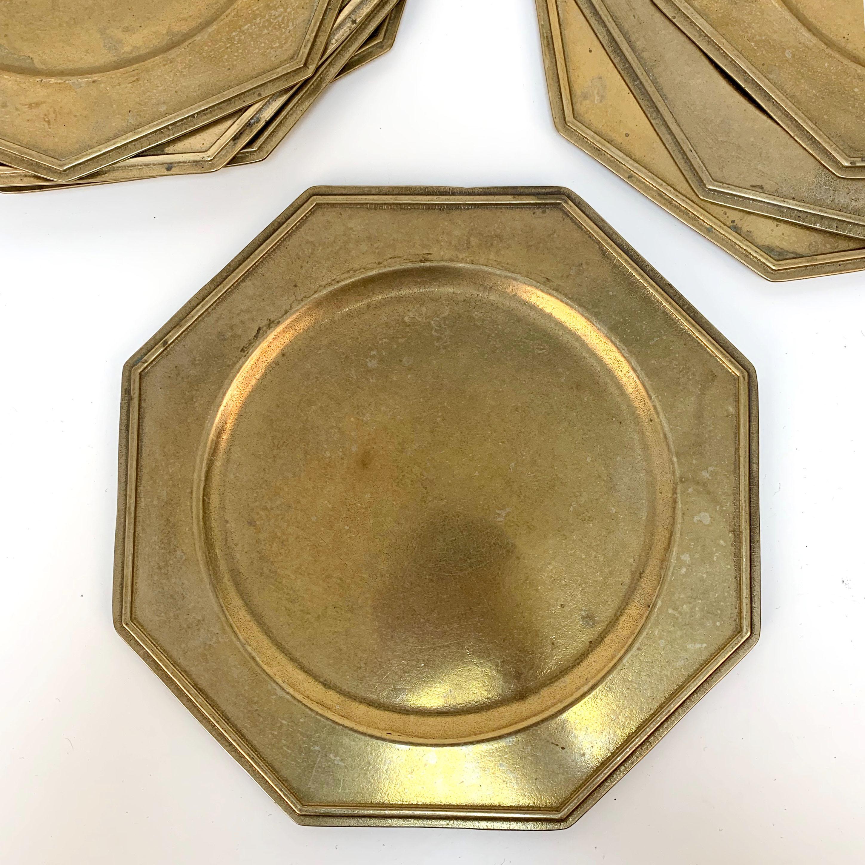 Eight Brass Service Charger, Sub-Plates Octagonal Shape, Italy, 1960s In Fair Condition In Roma, IT