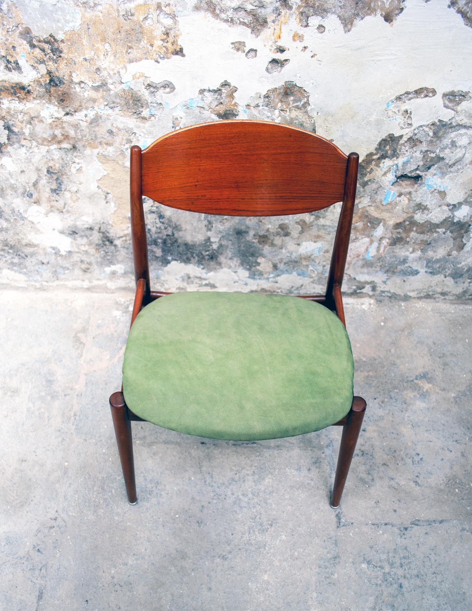 Eight Chairs by Leonardo Fiori for ISA Bergamo, 1950 1