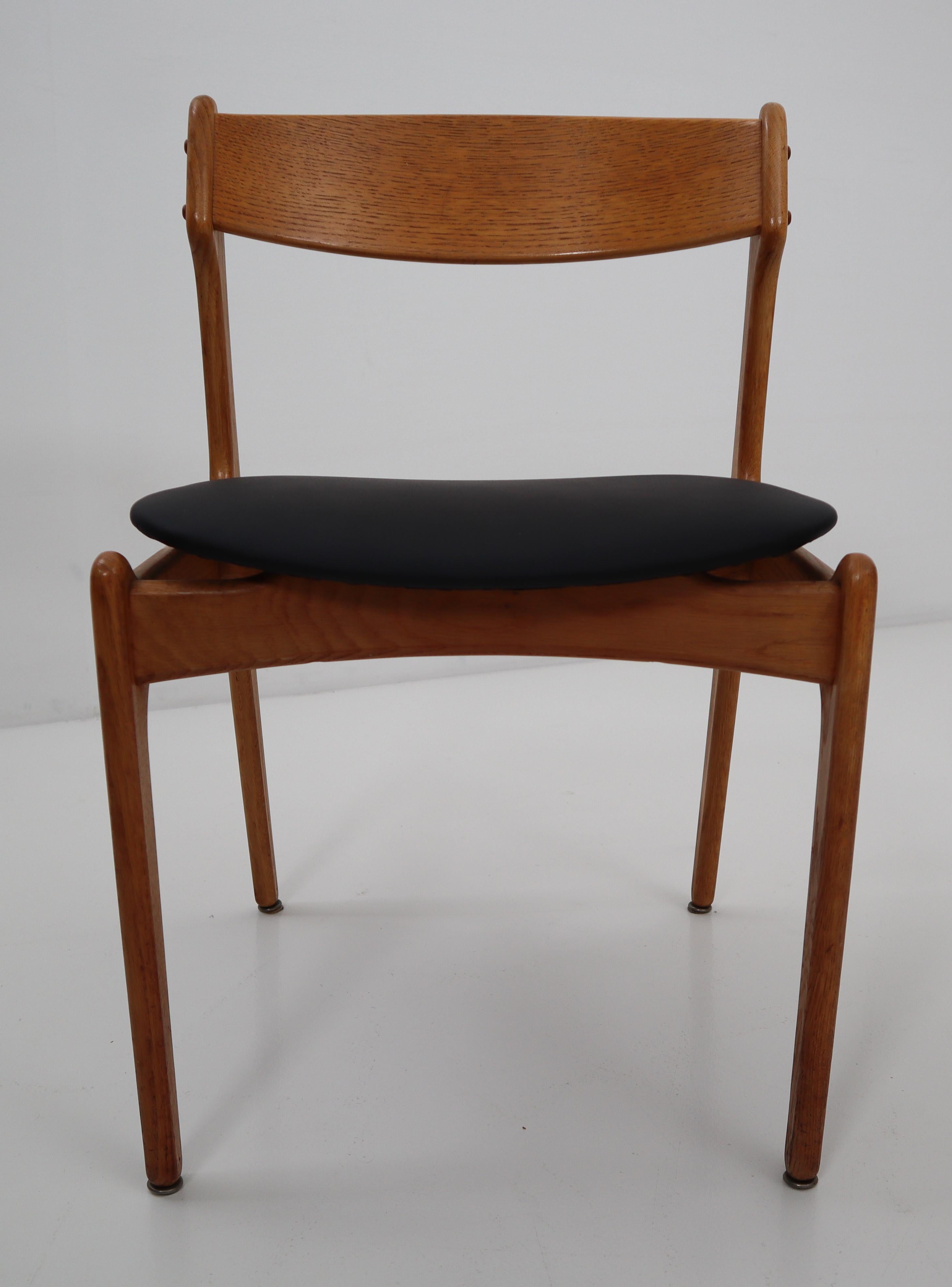 Eight Chairs Designed by Erik Buck, Black Leather and Oak by O.D. Mobler 1