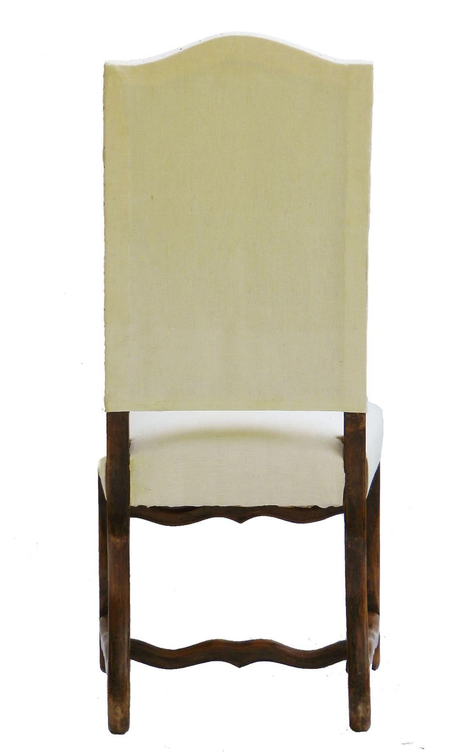 Eight Dining Chairs Os de Mouton Upholstered Ready for Top Covers Walnut In Good Condition In Mimizan, FR