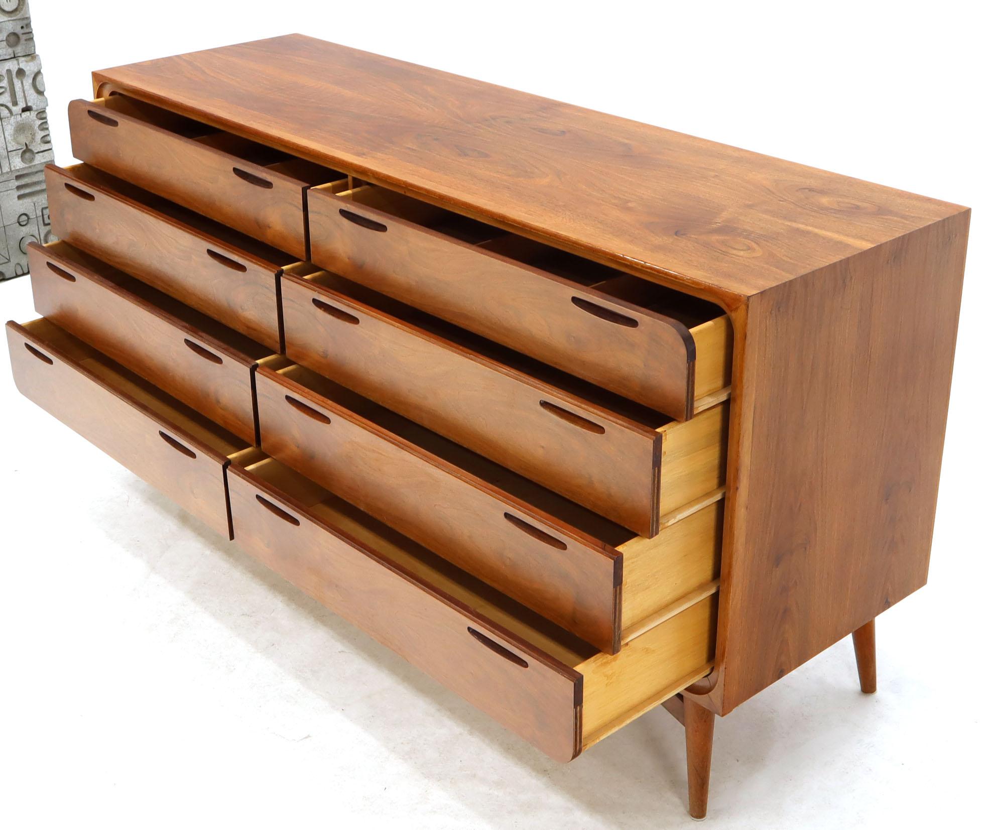 Eight Drawers Scandinavian Walnut Double Dresser on Tall Dowel Legs In Excellent Condition For Sale In Rockaway, NJ