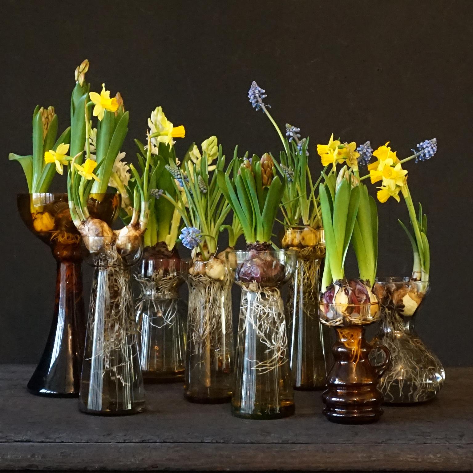 Acht niederländische Vasen aus Royal Leerdam-Kristall und Rimac Baarn-Glas mit Vaselineglas, 1960, Royal Leerdam (Moderne der Mitte des Jahrhunderts) im Angebot