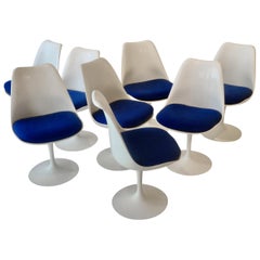 Eight Eero Saarinen for Knoll Tulip Group White Swivel Dining Chairs