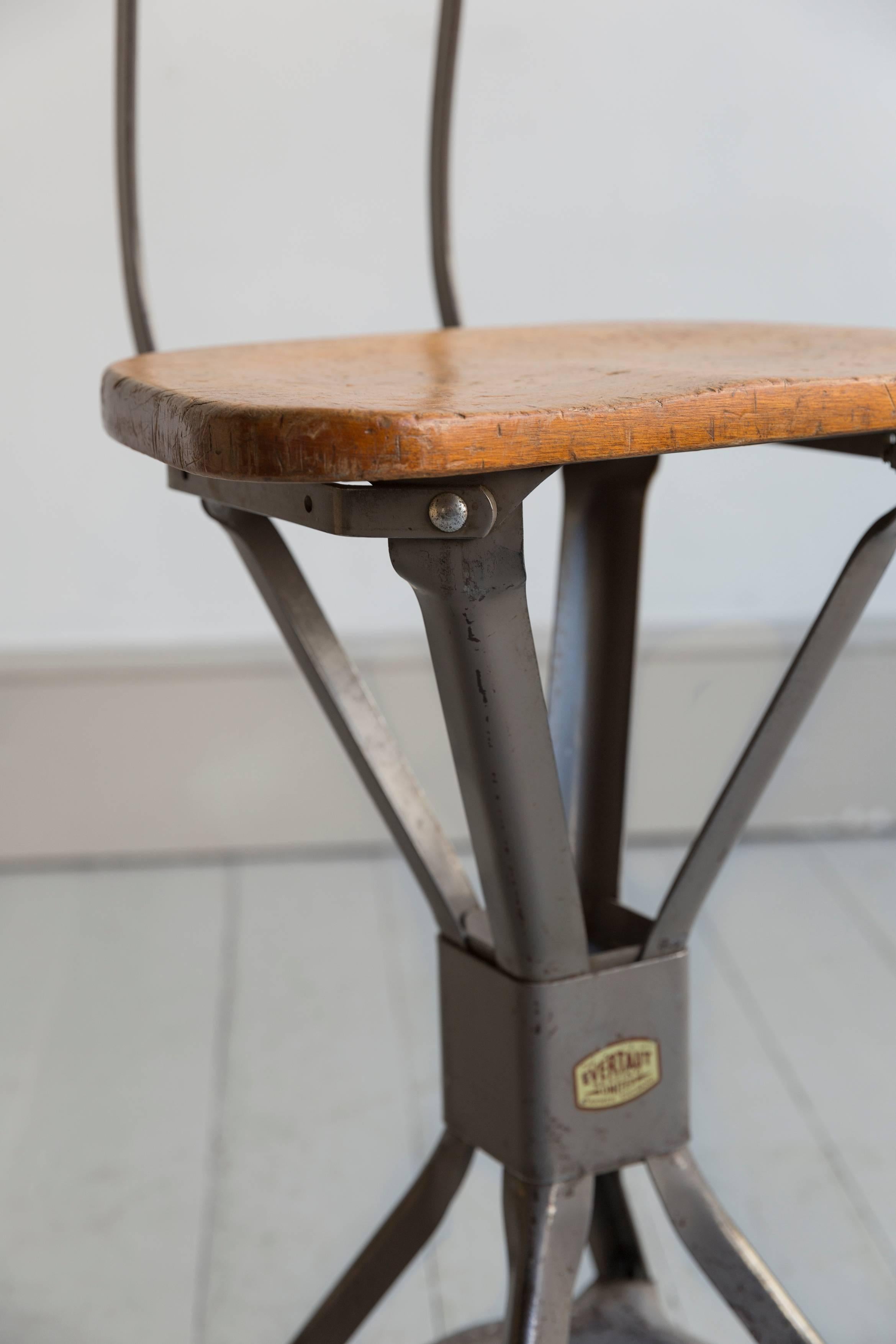 evertaut factory stool