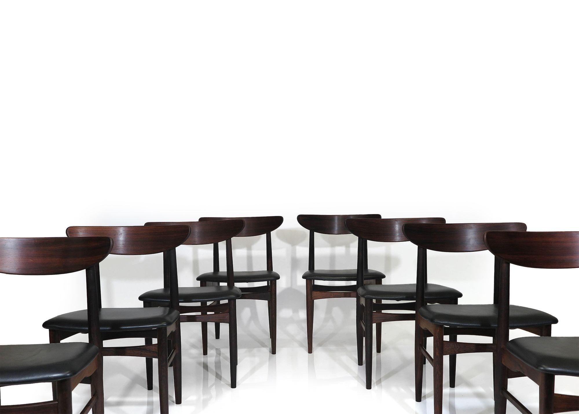 Huit chaises de salle à manger en palissandre danois E.W Bach en vente 1