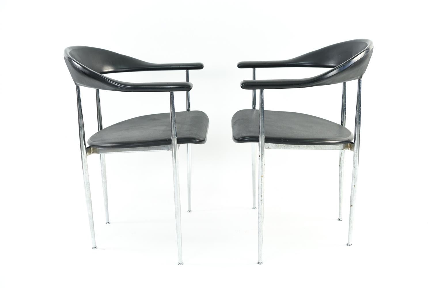 Eight FASEM P40 Dining Chairs by Vegni and Gualtierotti 1