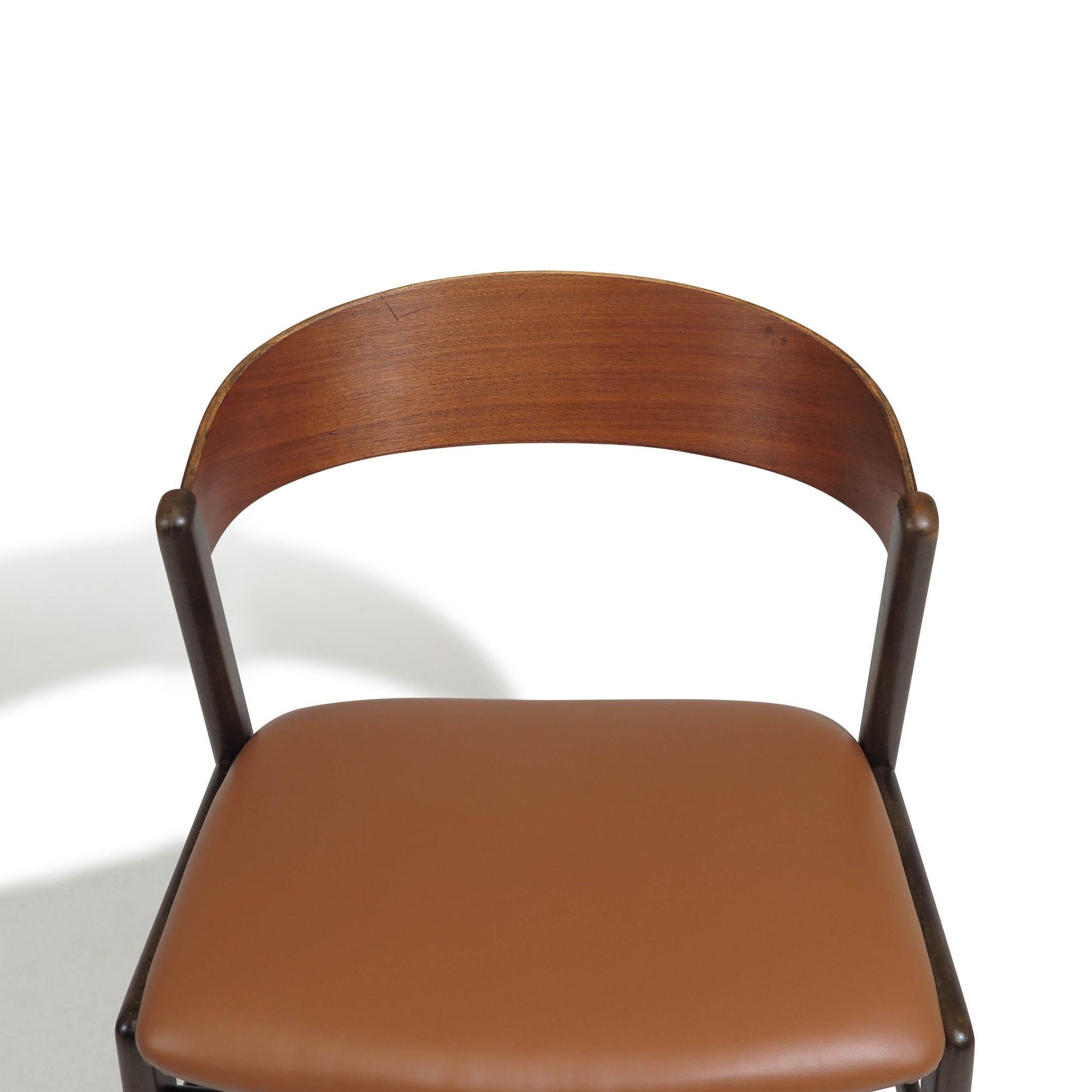 Oiled Eight Folke Ohlsson for Dux Curved Back Walnut Danish Dining Chairs For Sale