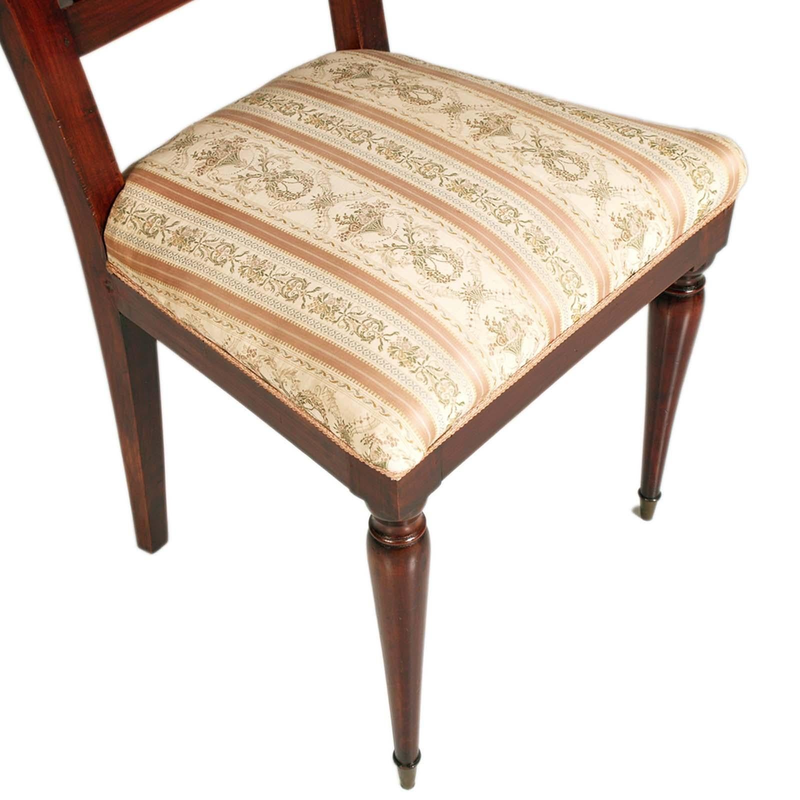 Otto sedie in stile gotico francese, mogano anni '40, attribuite a Charles Dudouyt in vendita 2