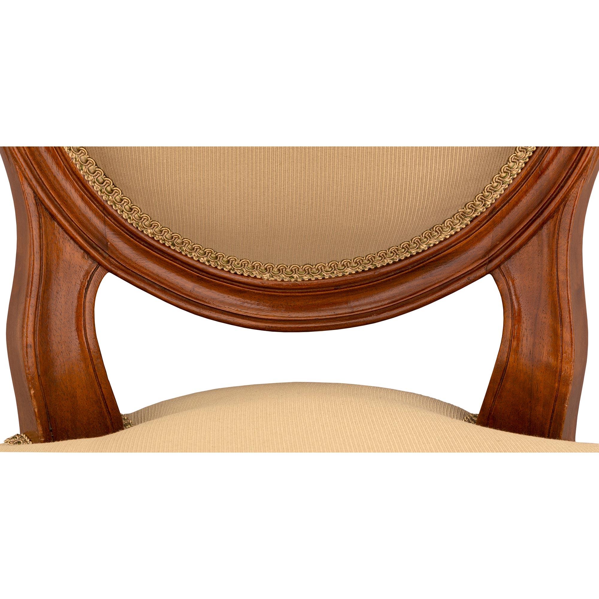 eight French turn of the century Louis XVI st. Walnut dining chairs For Sale 2