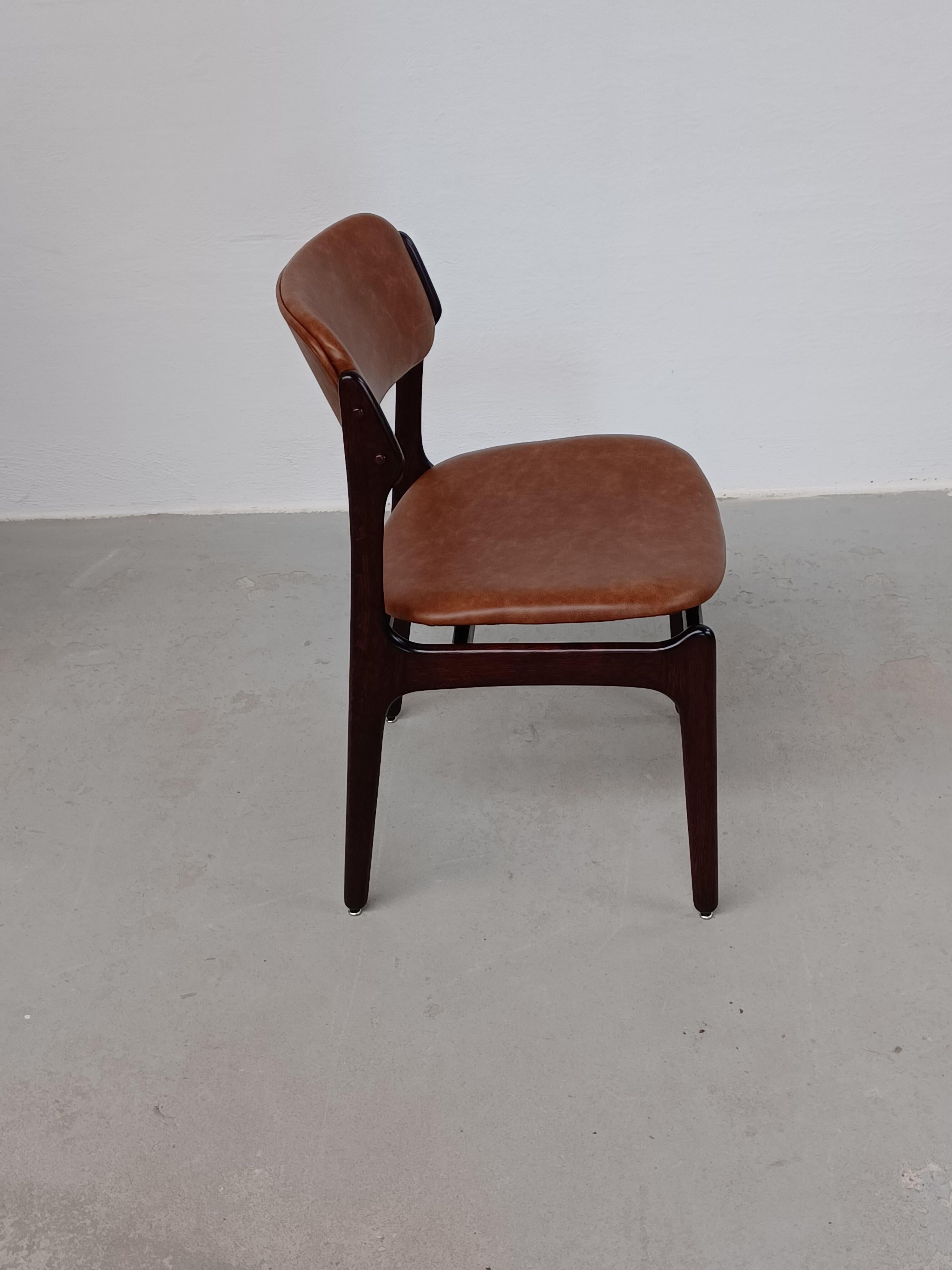 Eight Fully Restored Erik Buch Dining Chairs in Stained Oak Custom Upholstery For Sale 3
