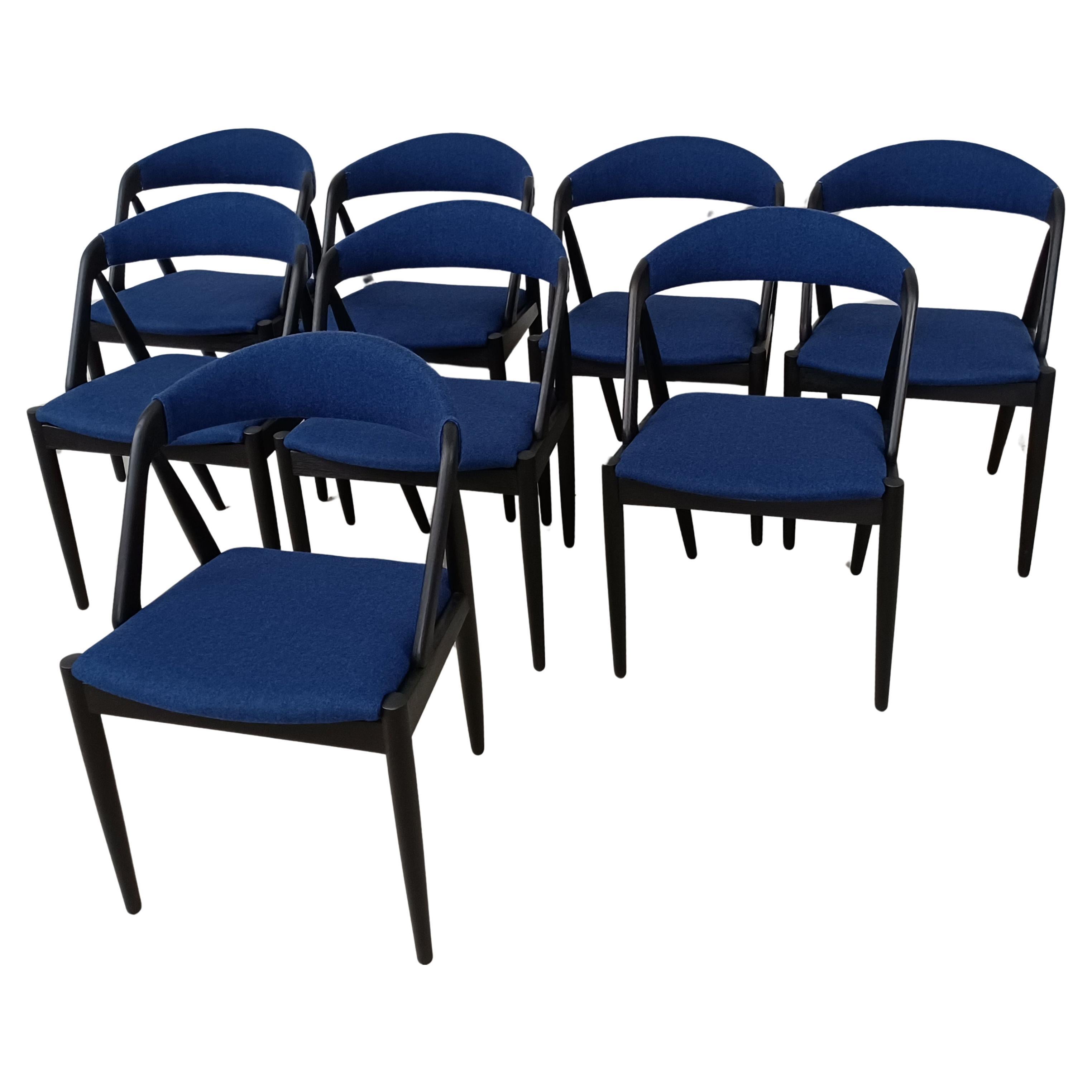 Huit chaises de salle à manger en chêne Kai Kristiansen restaurées, ébénisées et tapissées à nouveau