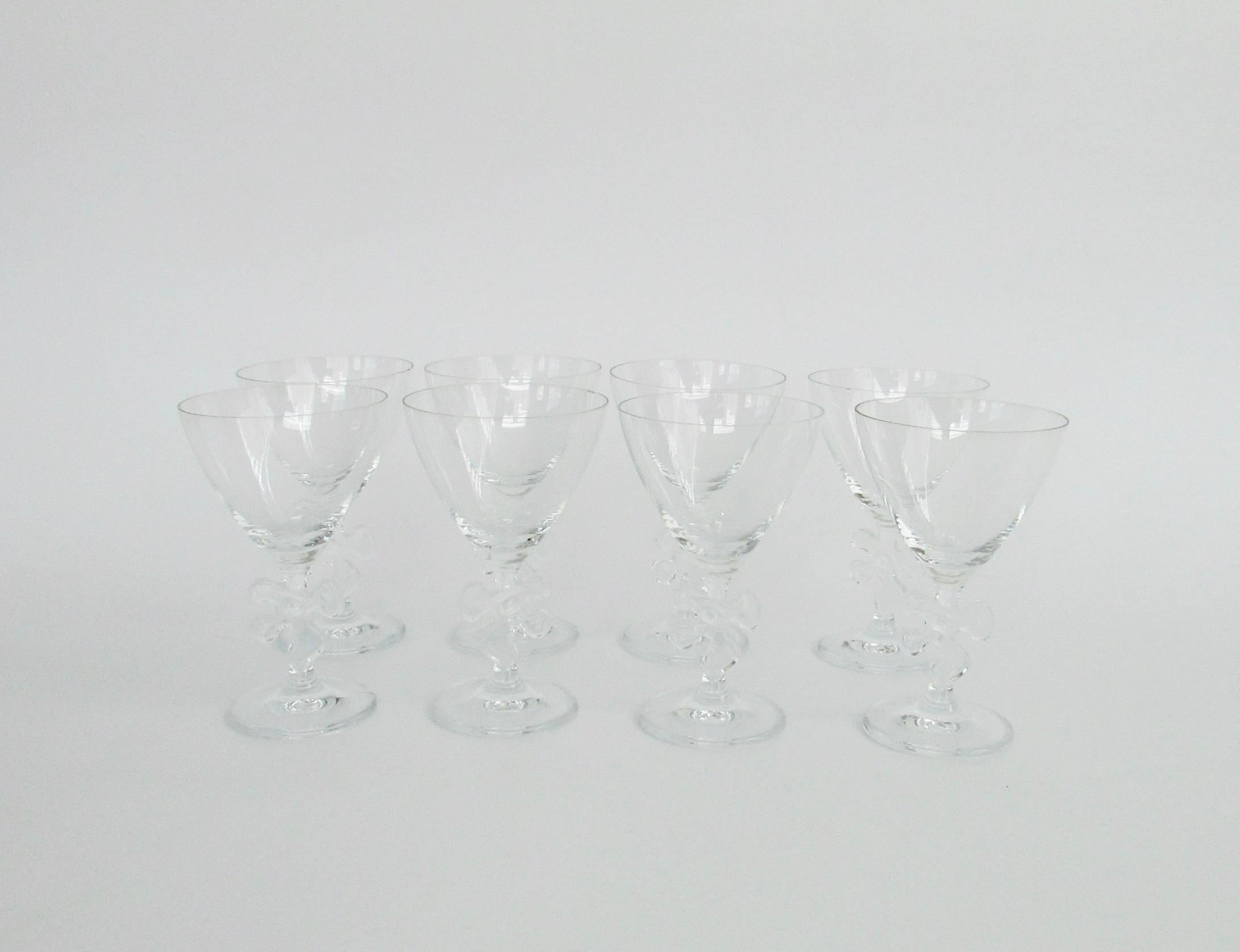 Eight Fun and Fancy Marc Aurel Wine Glasses with Jigsaw Stem In Good Condition For Sale In Ferndale, MI