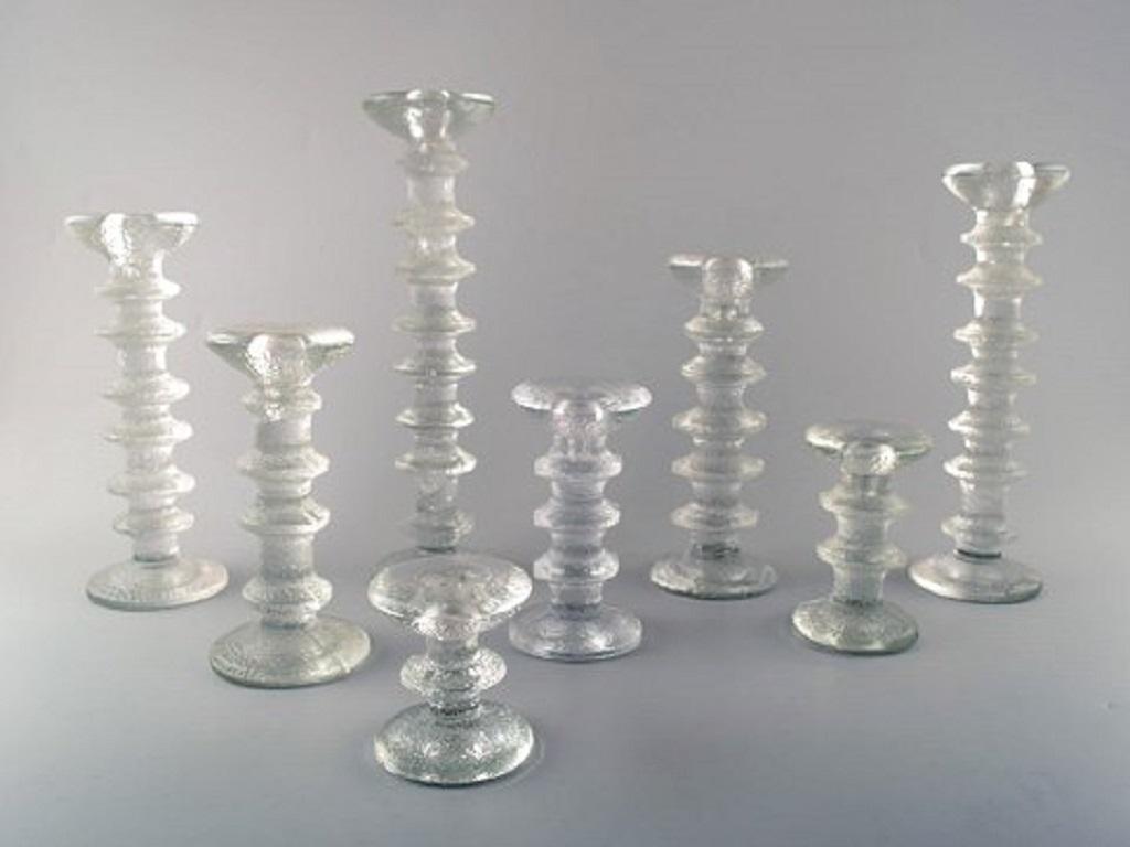 Eight Iittala Festiva candlesticks, design by Timo Sarpaneva.
Measures: Largest 31 cm. x 8 cm.
In perfect condition.
