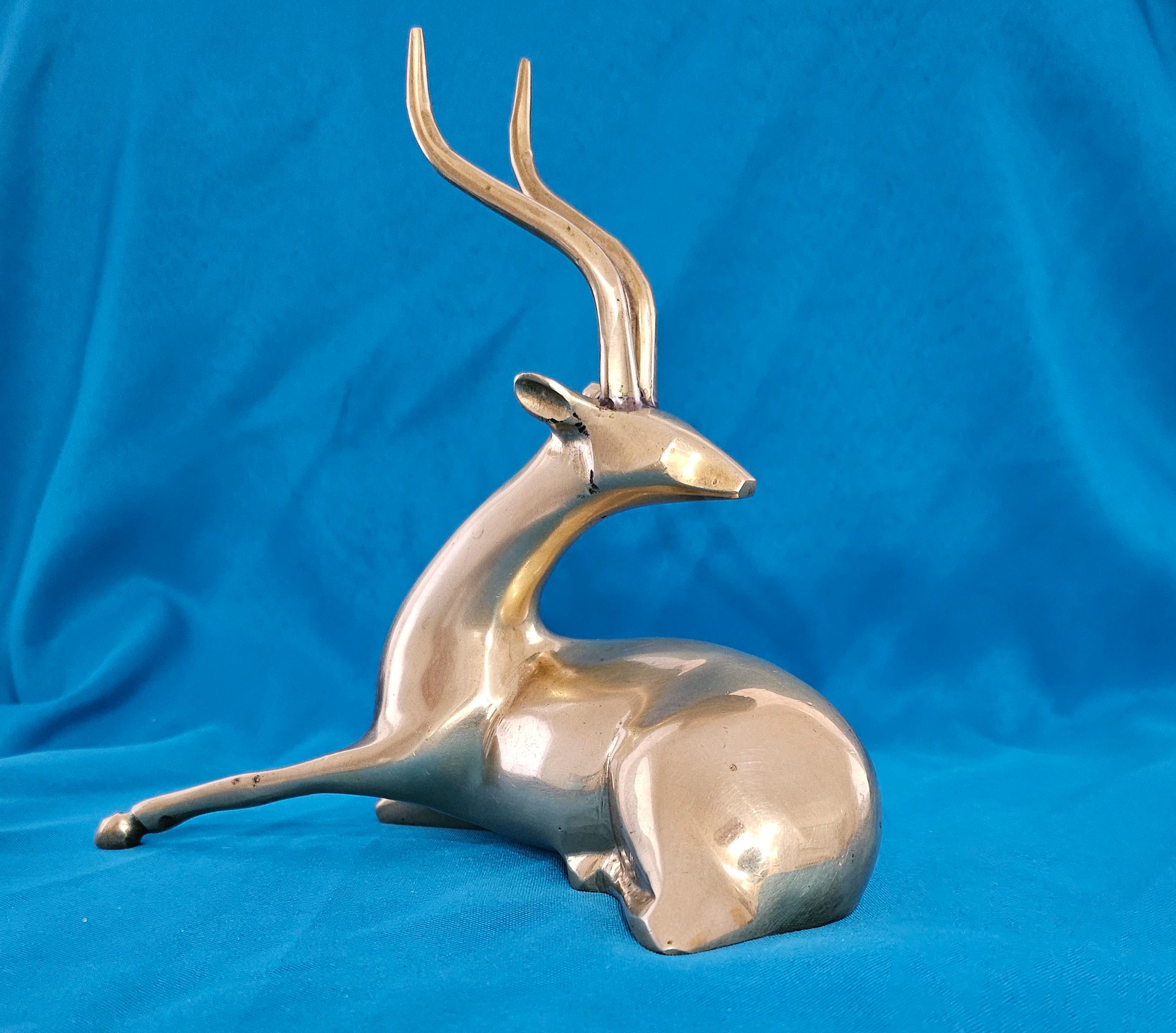 Escultura Antílope/Gacela de latón MCM de ocho pulgadas Estilo Loet Vanderveen en venta 3