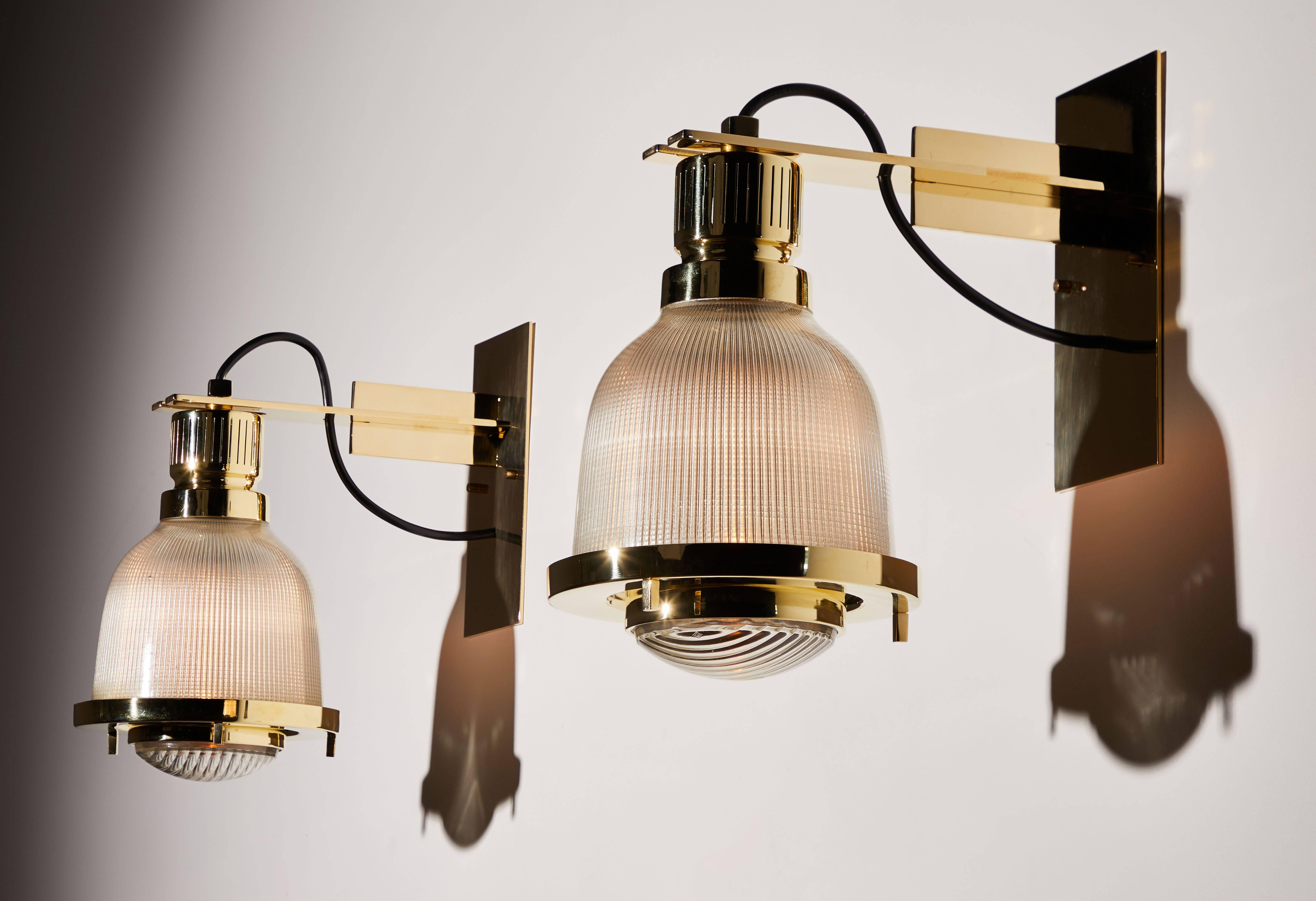 Mid-Century Modern Italian Sconces by Guiseppi Ostuni for Oluce   For Sale