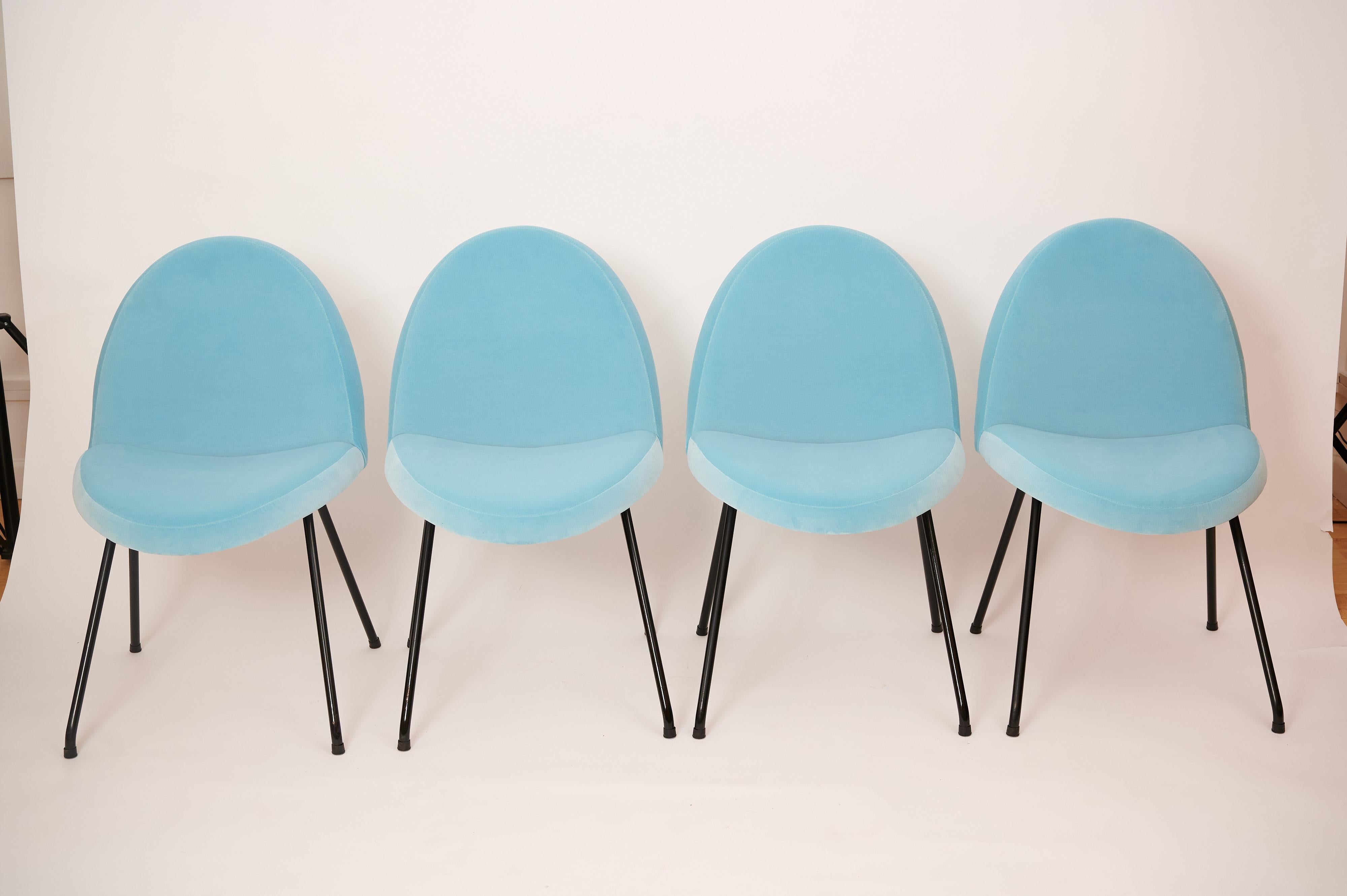 French Eight Joseph-Andre Motte 'Tongue' Chairs for Steiner, France C1954