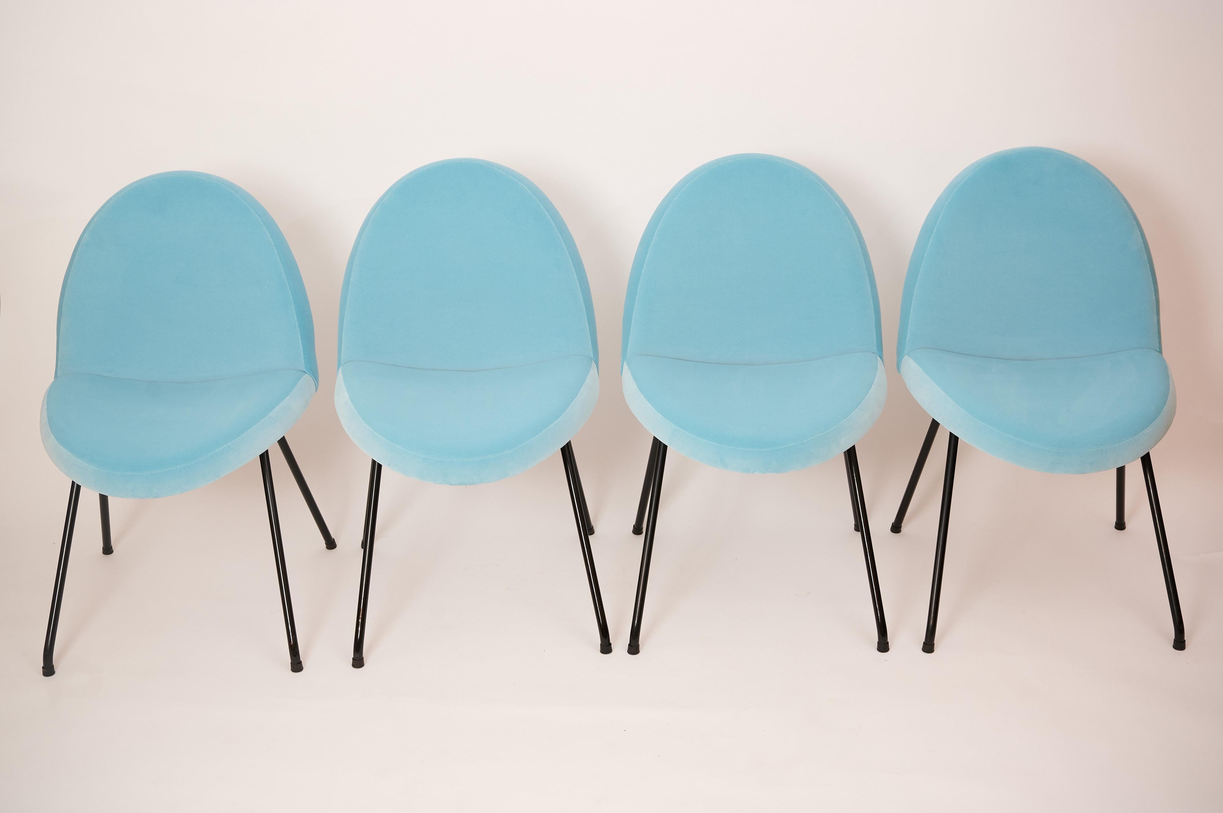 Mid-20th Century Eight Joseph-Andre Motte 'Tongue' Chairs for Steiner, France C1954