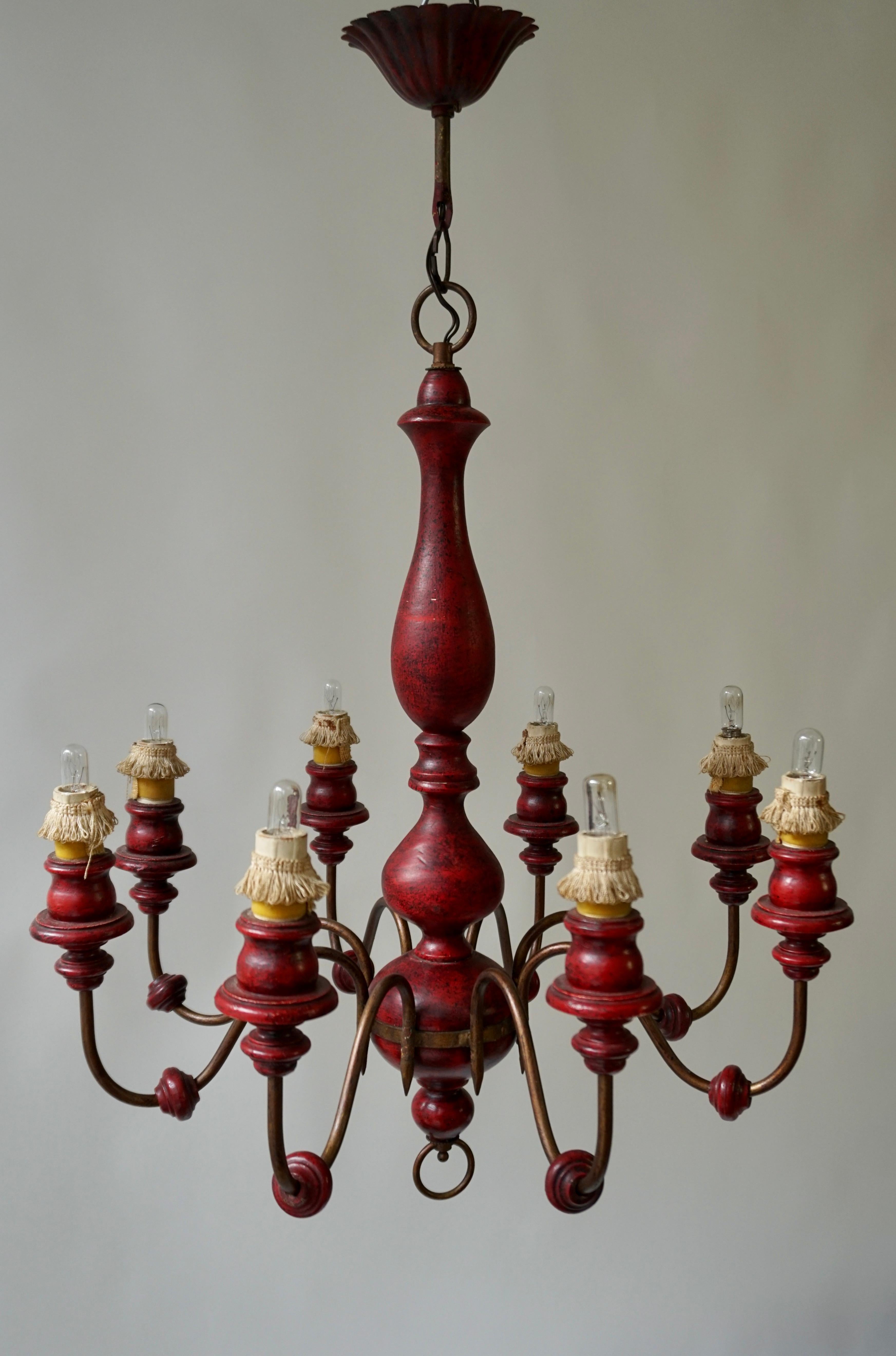 Eight Light Red painted Wood and Iron Chandelier For Sale 2