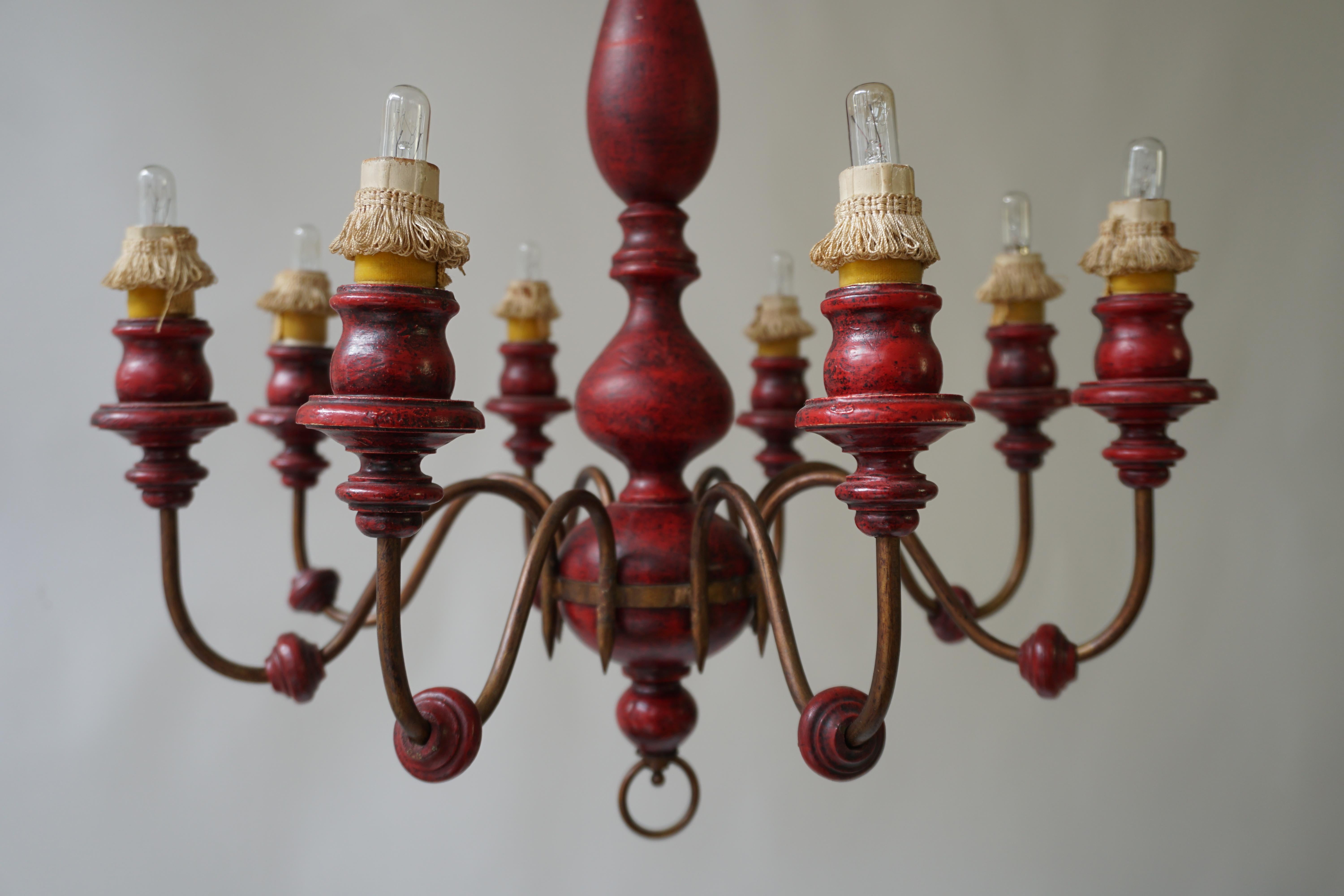 Eight Light Red painted Wood and Iron Chandelier For Sale 4