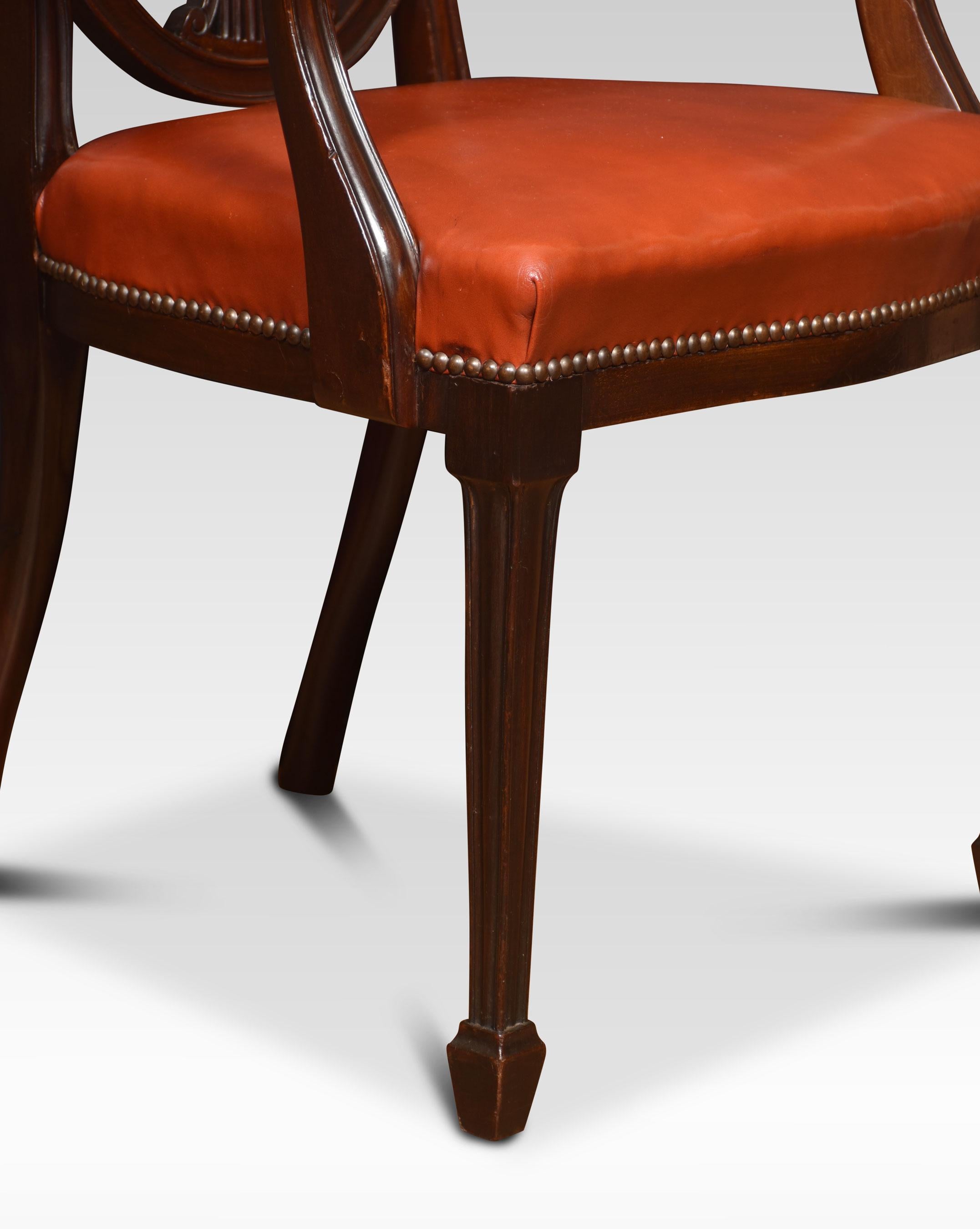 Eight Mahogany Shield Back Dining Chairs In Good Condition For Sale In Cheshire, GB