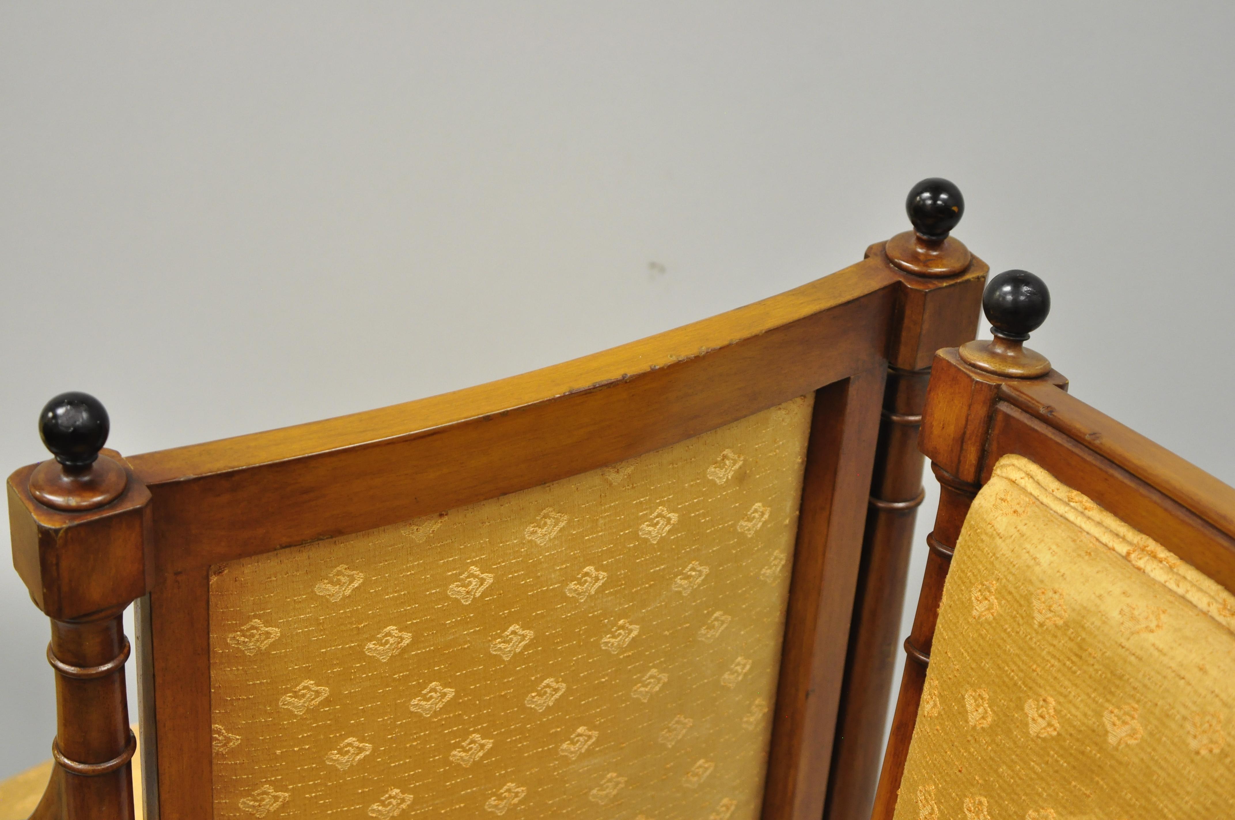 Américain Huit chaises de salle à manger en acajou de style Directoire Empire Maslow Freen en vente