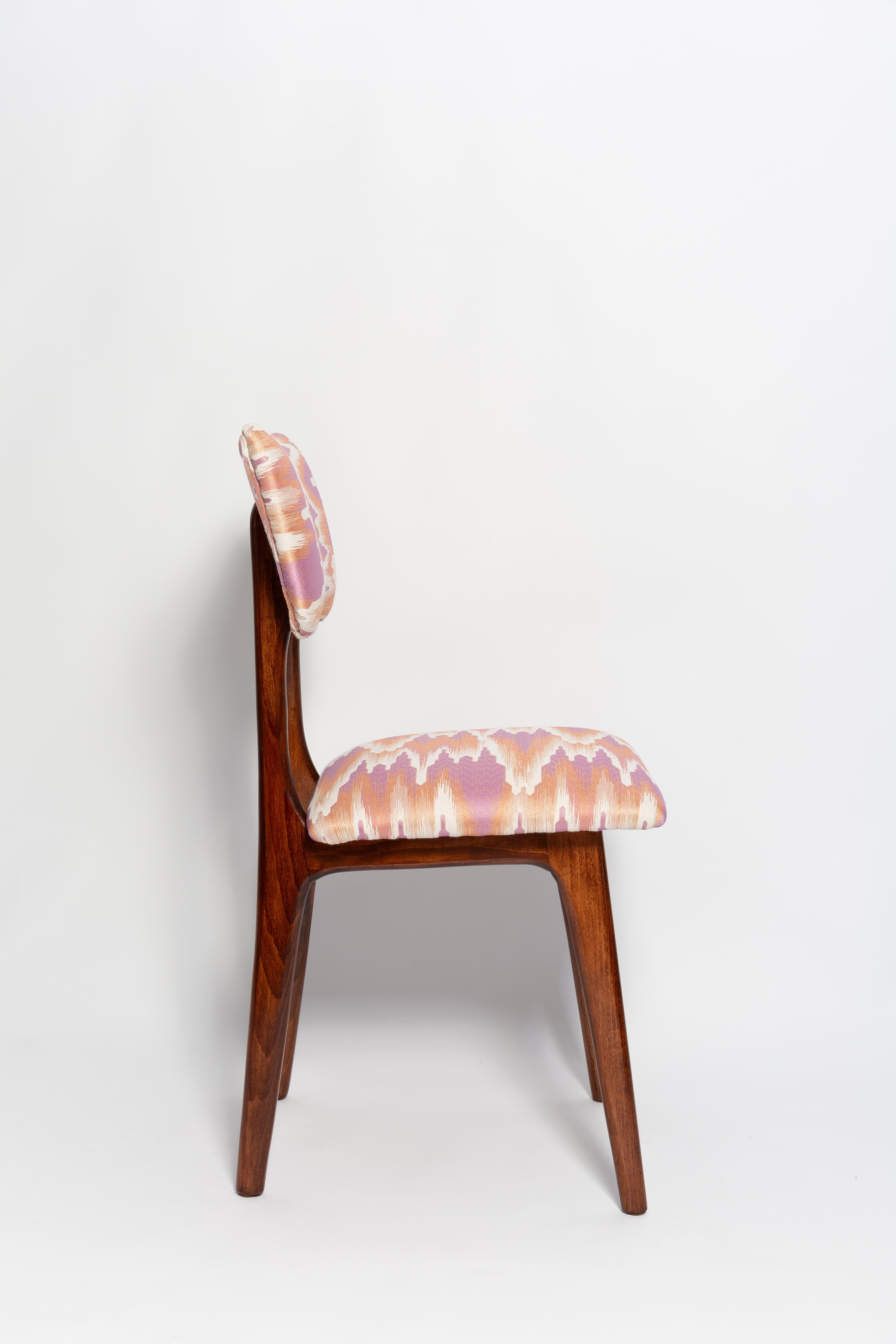 Eight Mid Century Butterfly Chairs, Fandango Jacquard, Dark Wood, Europe, 1960s In Excellent Condition For Sale In 05-080 Hornowek, PL