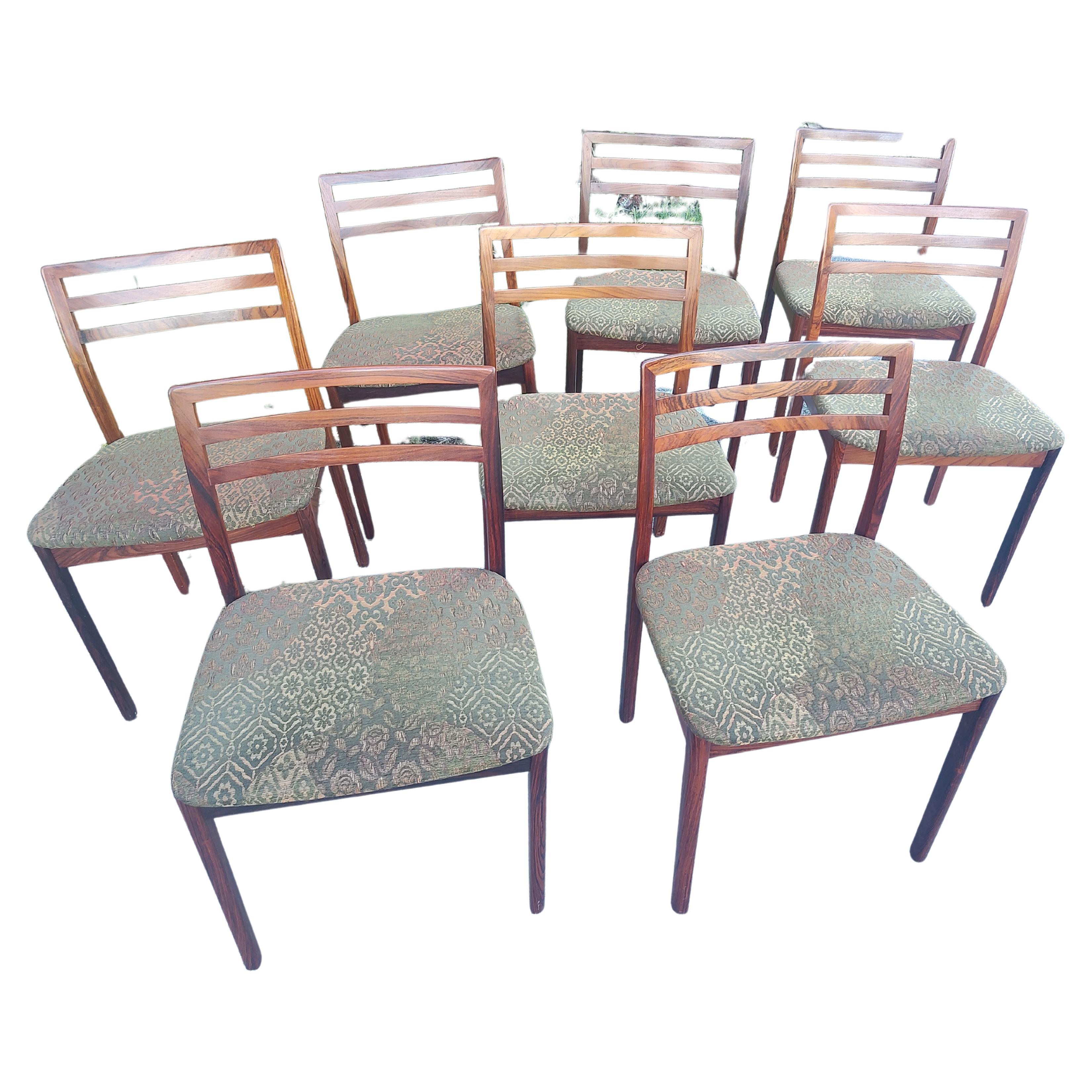 Ocho sillas de comedor danesas de mediados de siglo con respaldo de escalera de palisandro, de Niels Moeller en Bueno estado para la venta en Port Jervis, NY