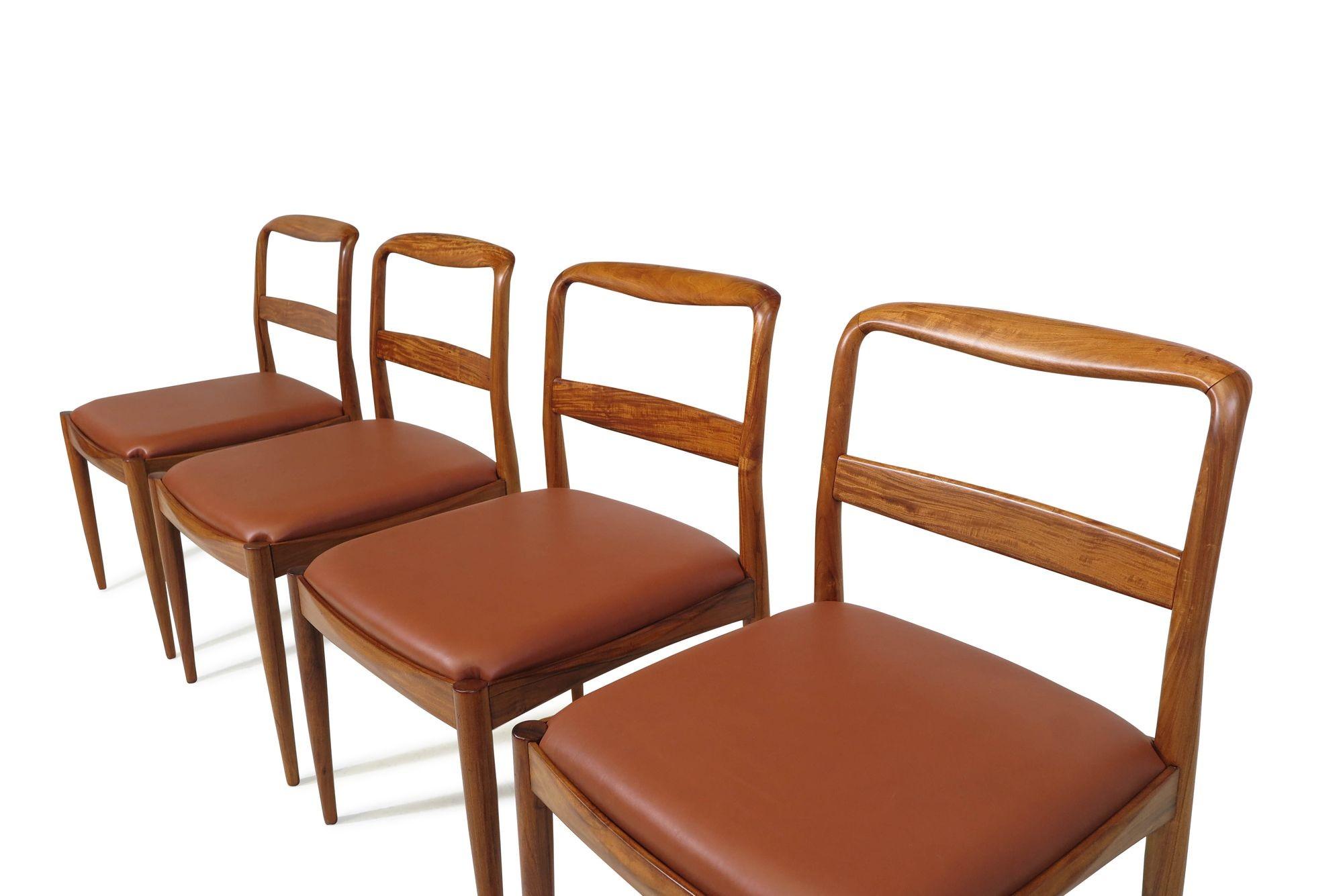 Eight Mid-century Liceu de Artes e Officios Brazilian Modern Dining Chairs For Sale 5