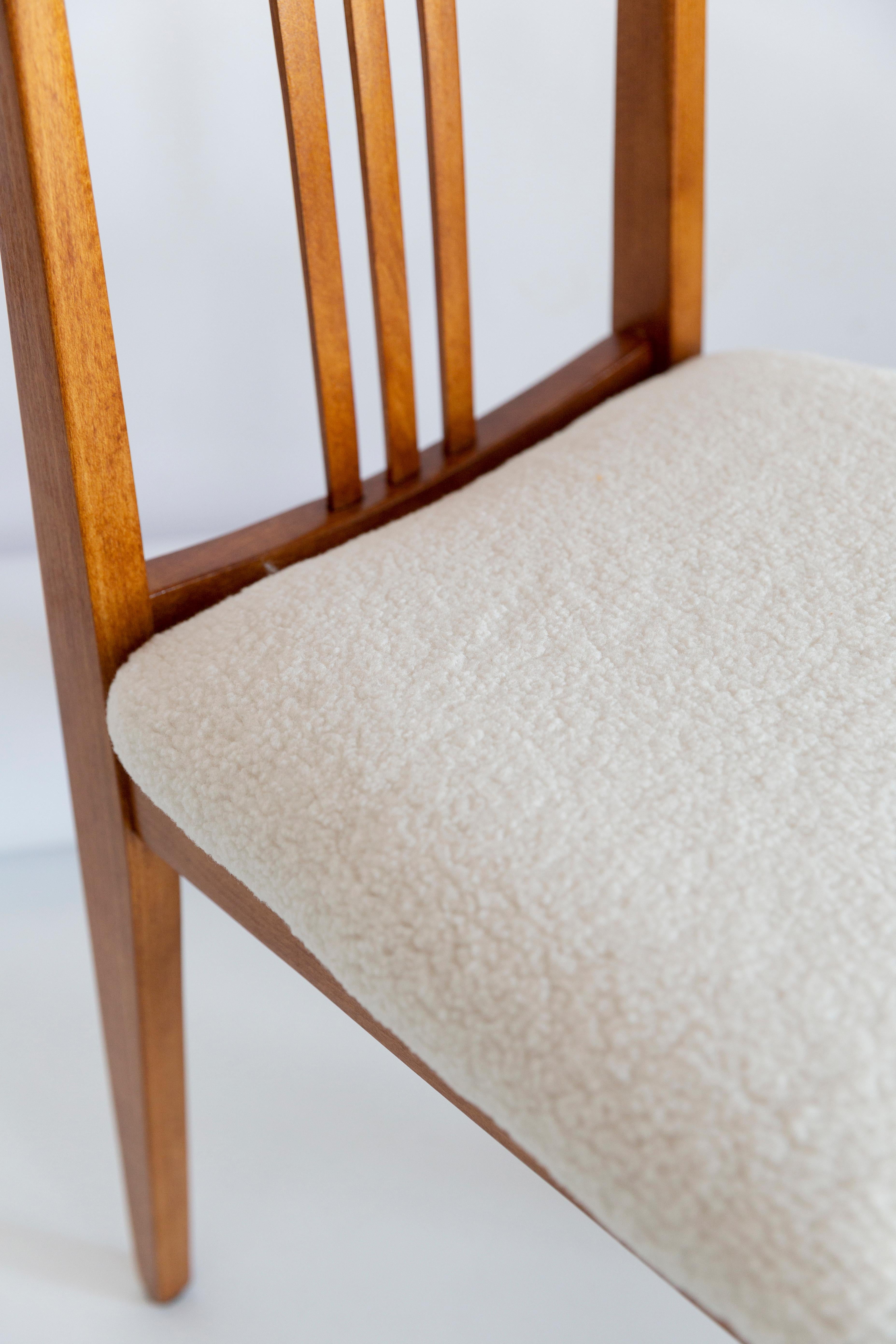 20th Century Eight Mid-Century Light Boucle Chair, Designed by M. Zielinski, Europe, 1960s For Sale