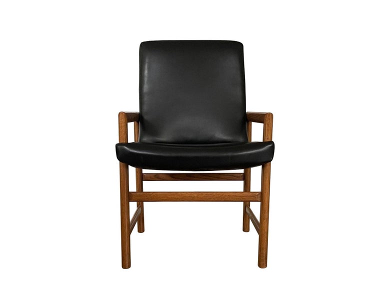Eight Mid-Century Modern Black Leather Dining Armchairs For Sale at 1stDibs