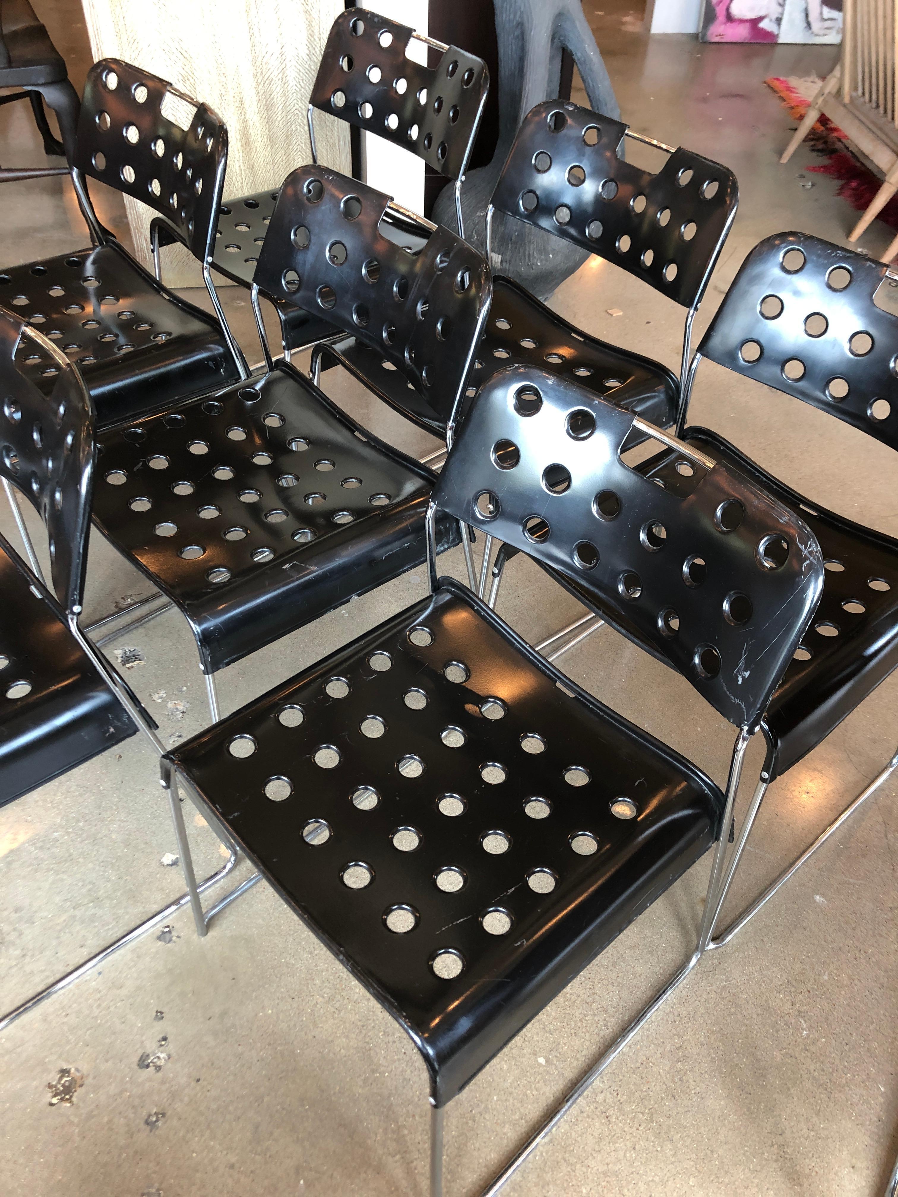 Eight Midcentury ‘Omstak’ Chairs by Rodney Kinsman for Bieffeplast, Italy, 1971 In Fair Condition In Austin, TX