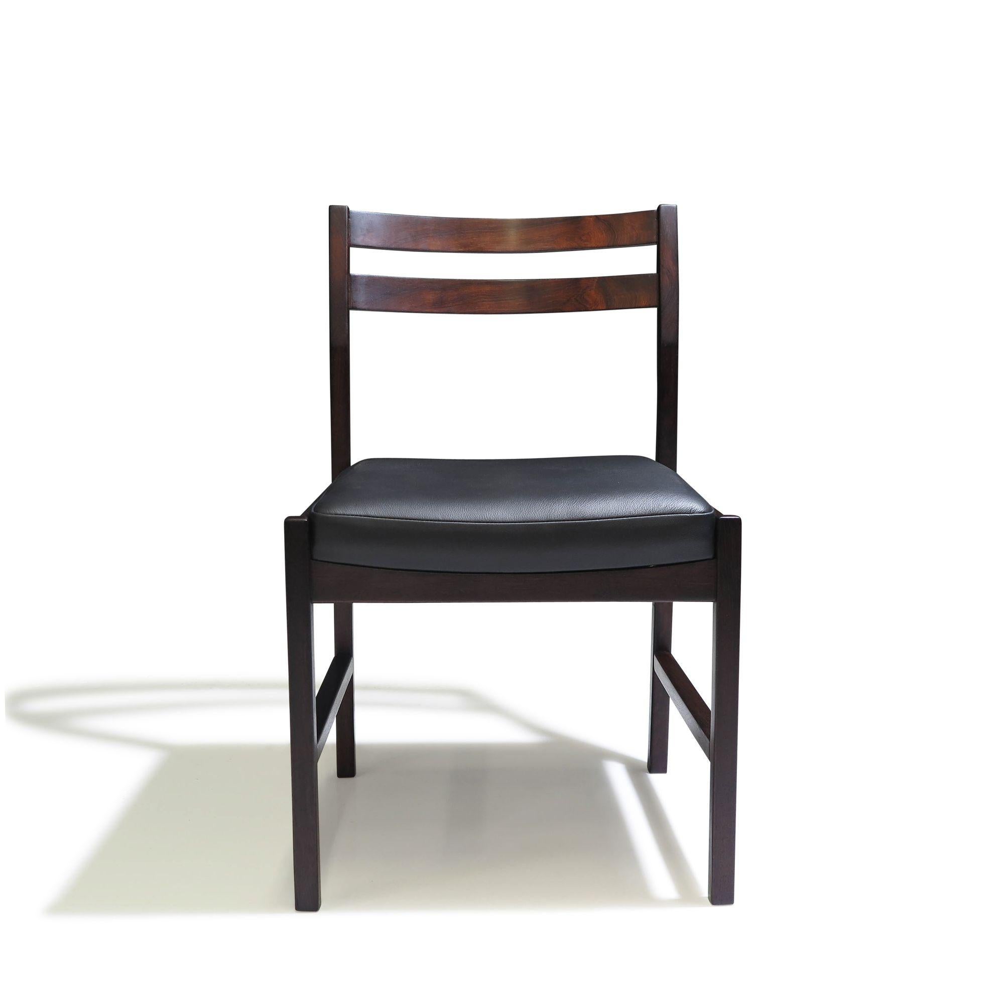 Mid-Century Modern Eight Móveis Decorações Tássini Brazilian Rosewood Dining Chairs For Sale