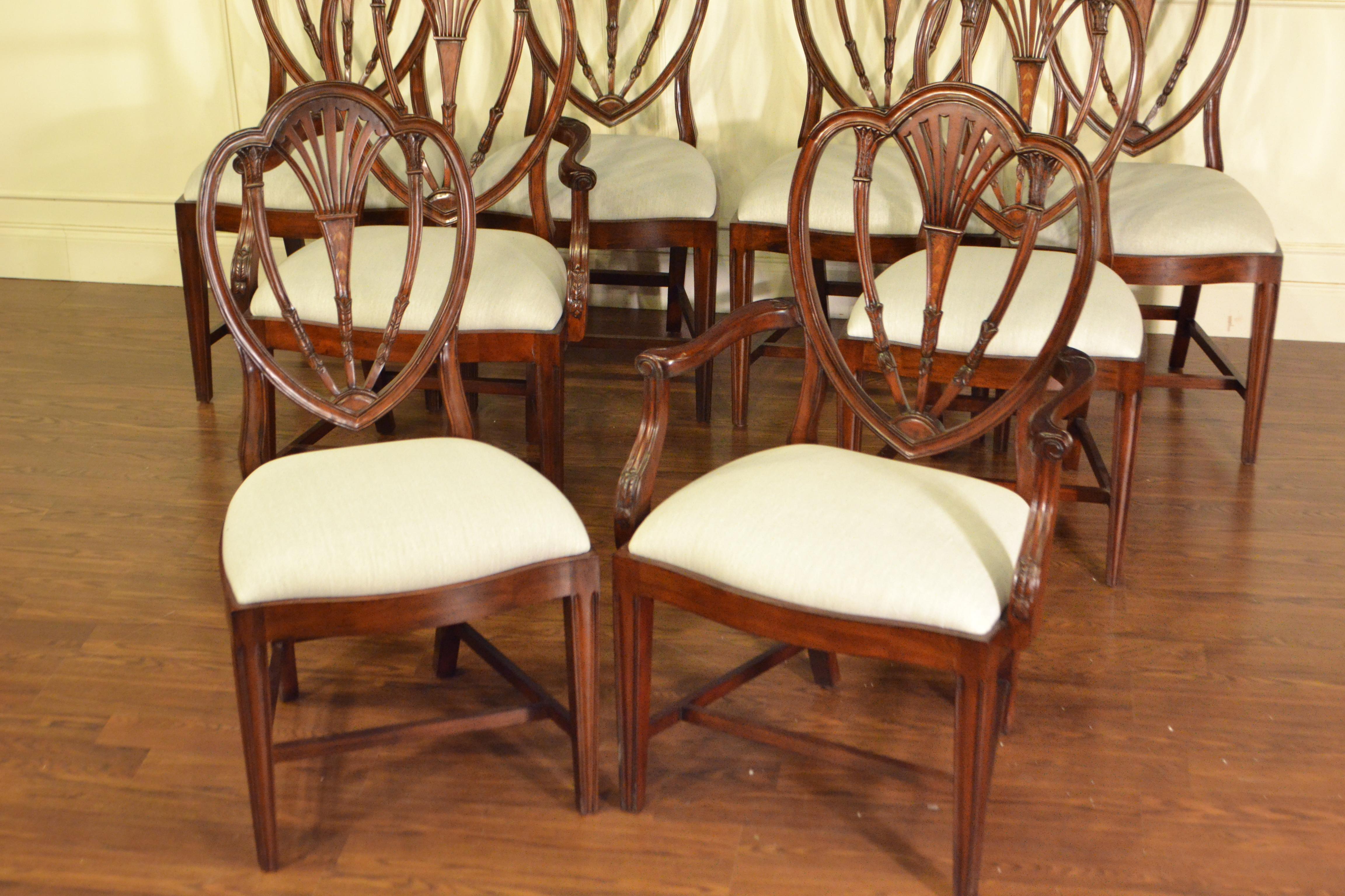 Huit nouvelles chaises de salle à manger en acajou de style Hepplewhite par Leighton Hall en vente 5