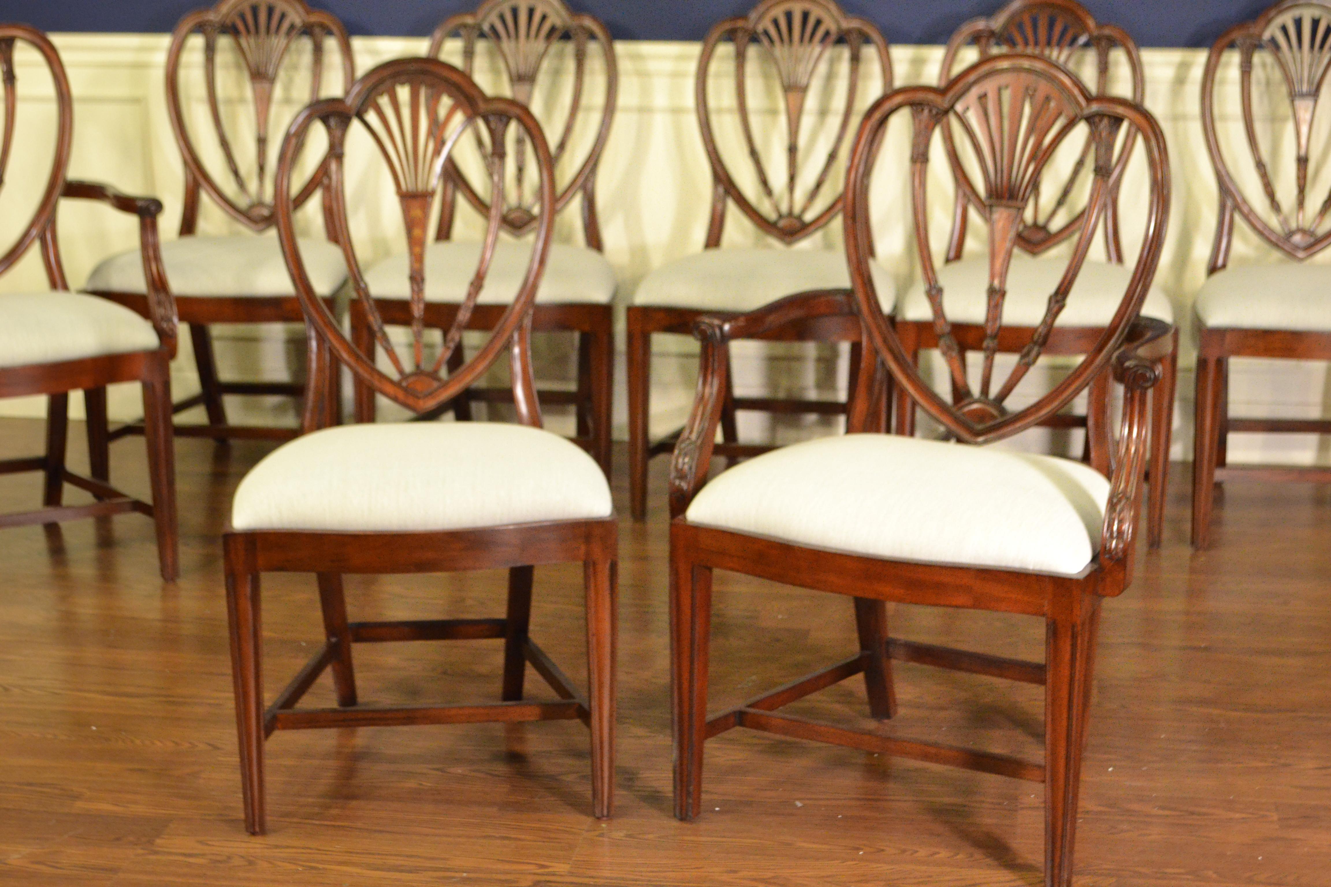 Regency Huit nouvelles chaises de salle à manger en acajou de style Hepplewhite par Leighton Hall en vente