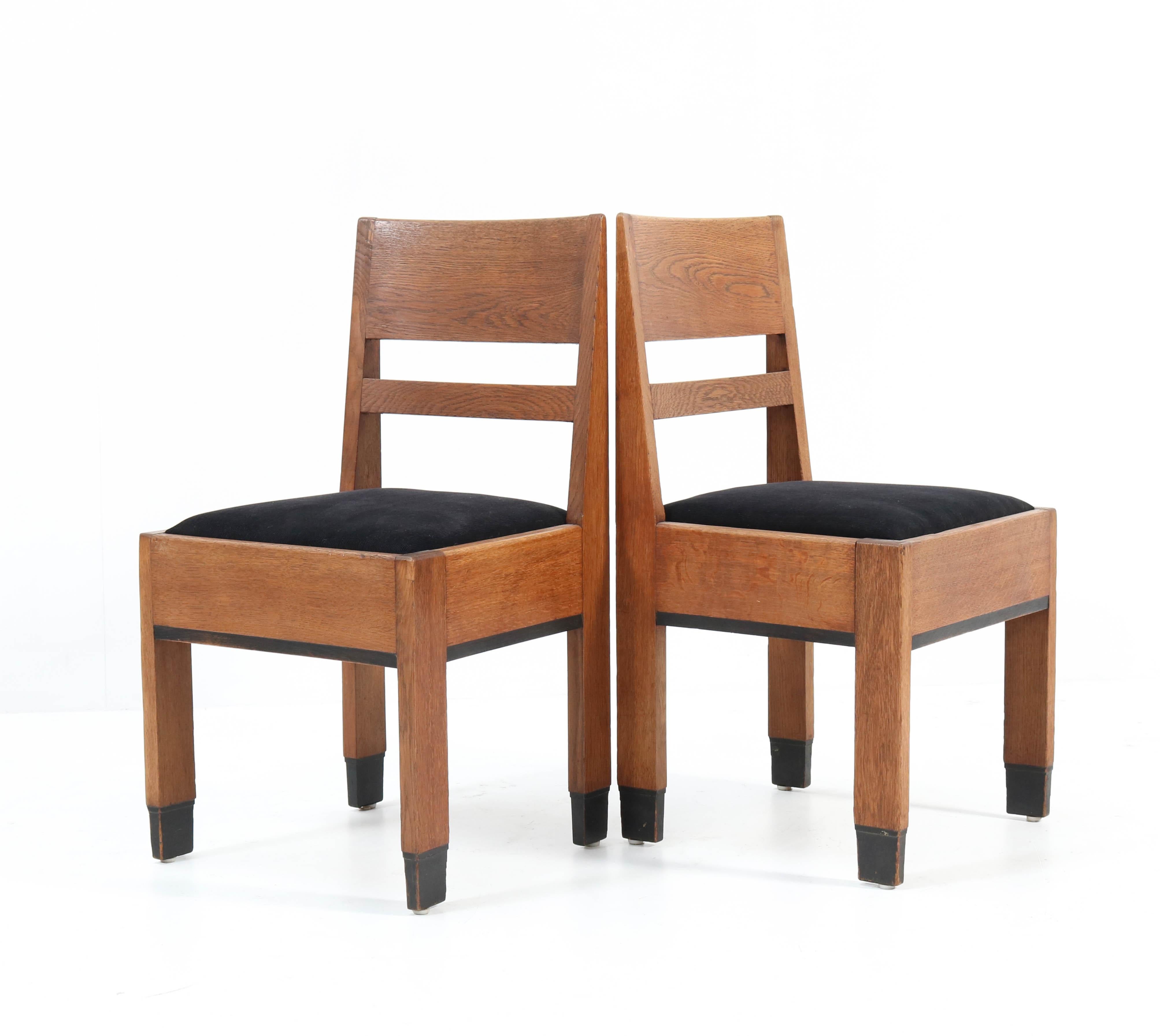 Eight Oak Art Deco Haagse School Chairs by H. Fels for L.O.V. Oosterbeek, 1924 2