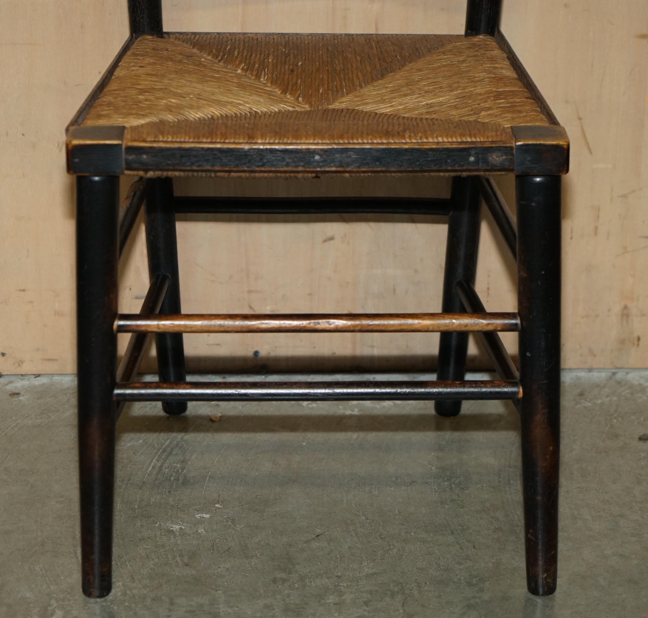 EIGHT ORIGINAL ANTIQUE ViCTORIAN WILLIAM MORRIS PHILIP WEBB SUSSEX DINING CHAIRS For Sale 11