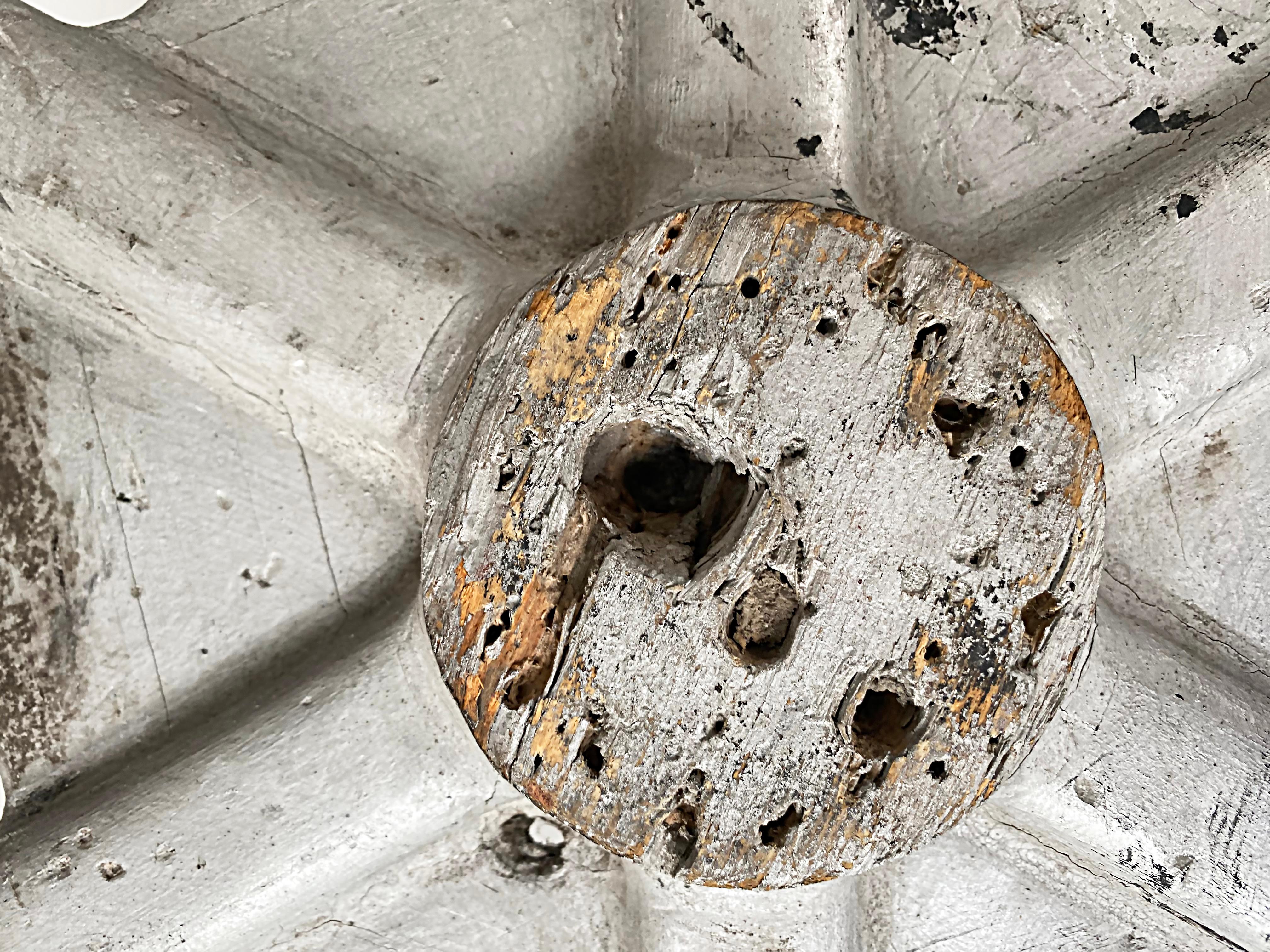 Ocho Moldes Industriales Pintados Ruedas dentadas Esculturas de pared en venta 11