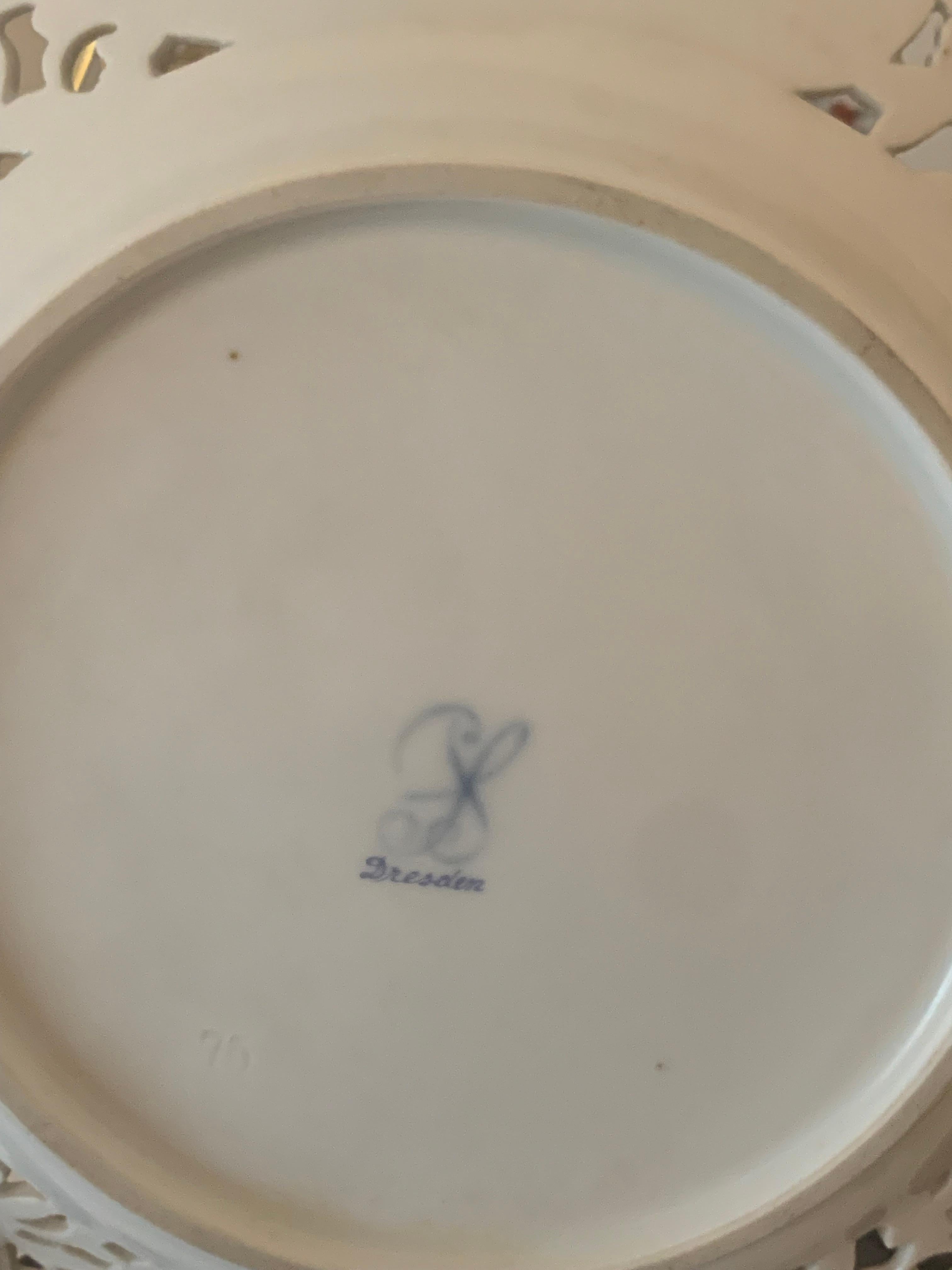 Late 19th Century Eight plates by dresden manufactory porcelain For Sale