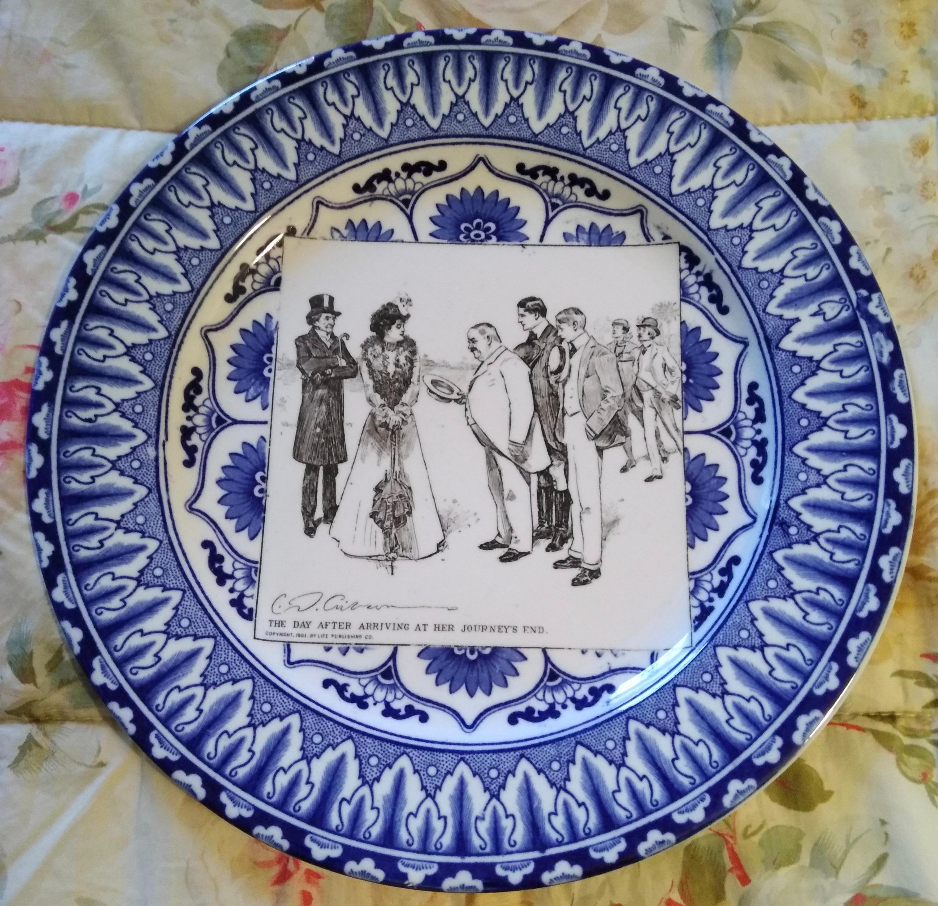 Royal Doulton Decorative Plates Featuring Charles Dana Gibson Illustrations In Fair Condition In Sheffield, MA
