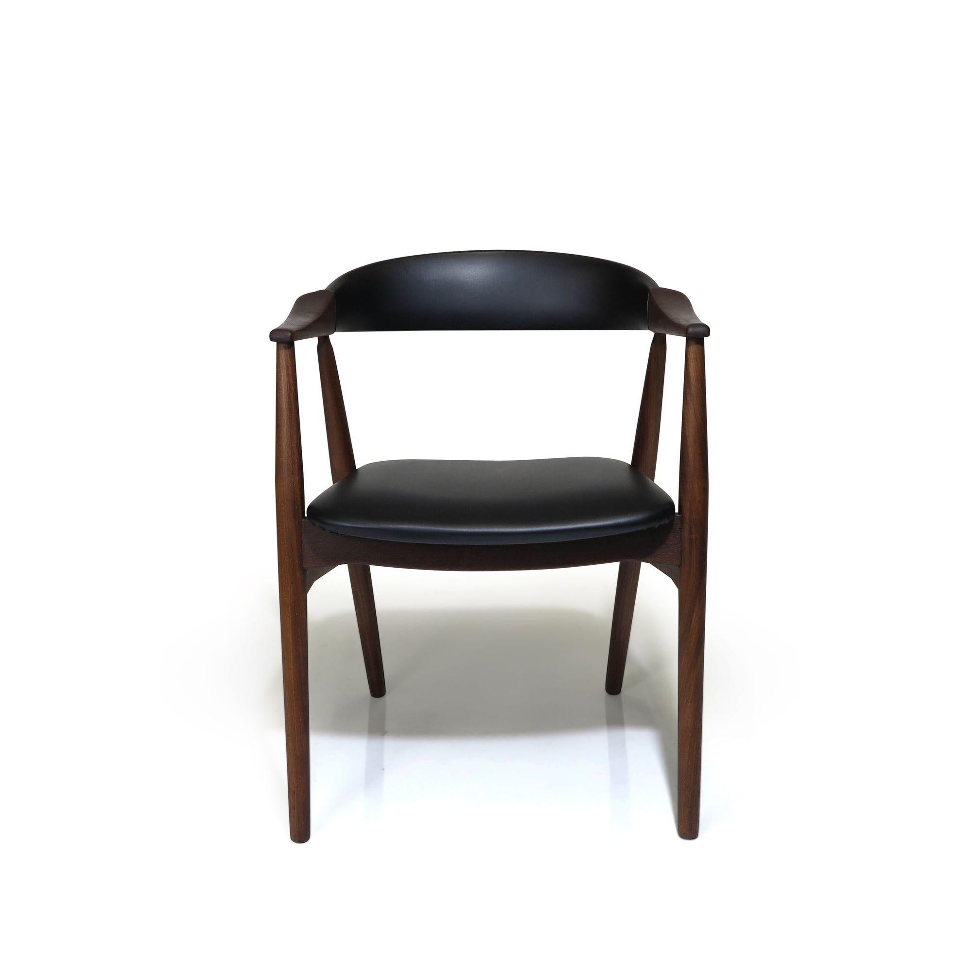 Walnut Eight Scandinavian Dining Arm Chairs in Original Vinyl For Sale