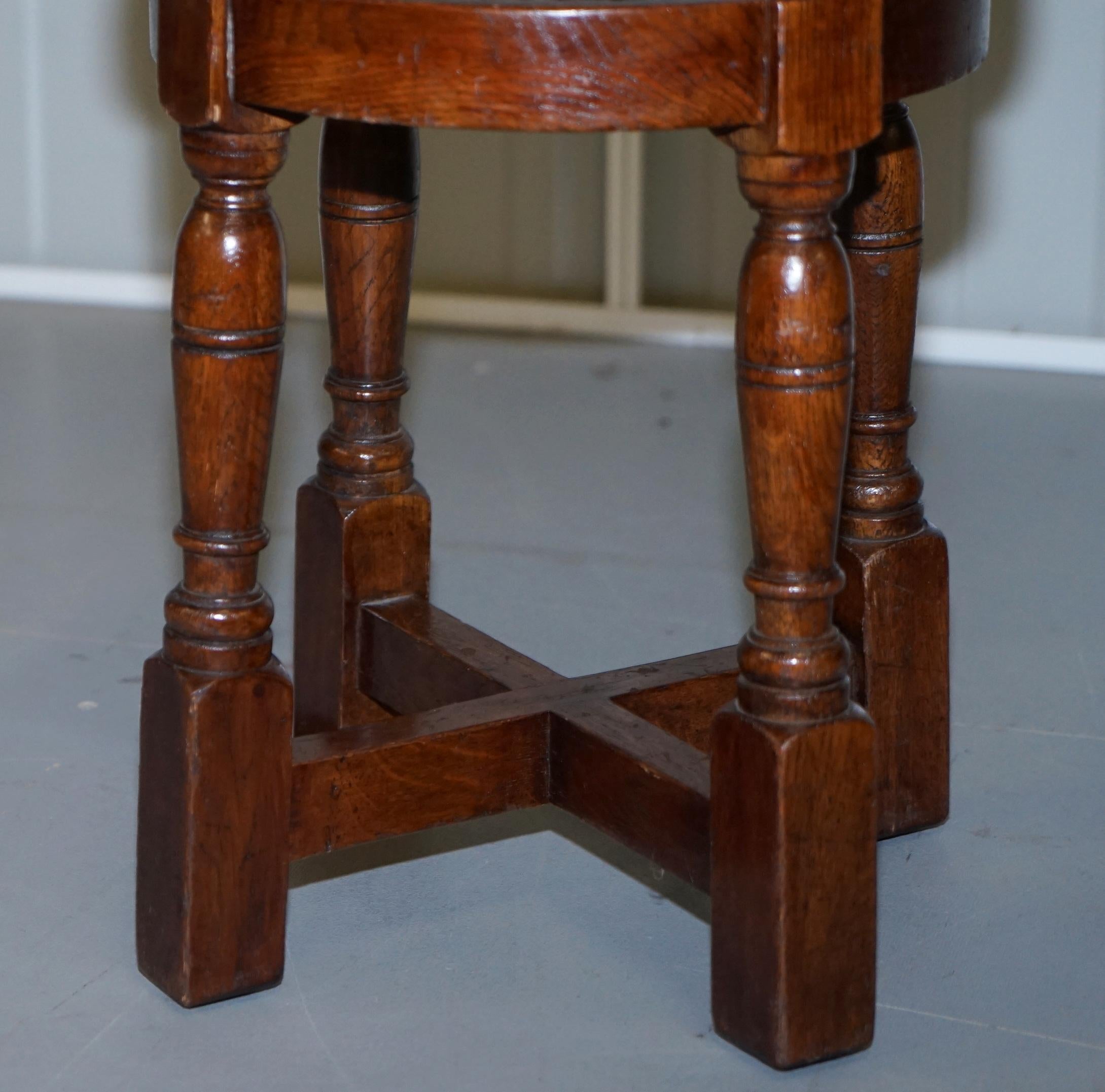 Hand-Crafted Eight Taylors Pub Furniture Sheldon Leather Oak Swivel Low Bar Stools Suite 8