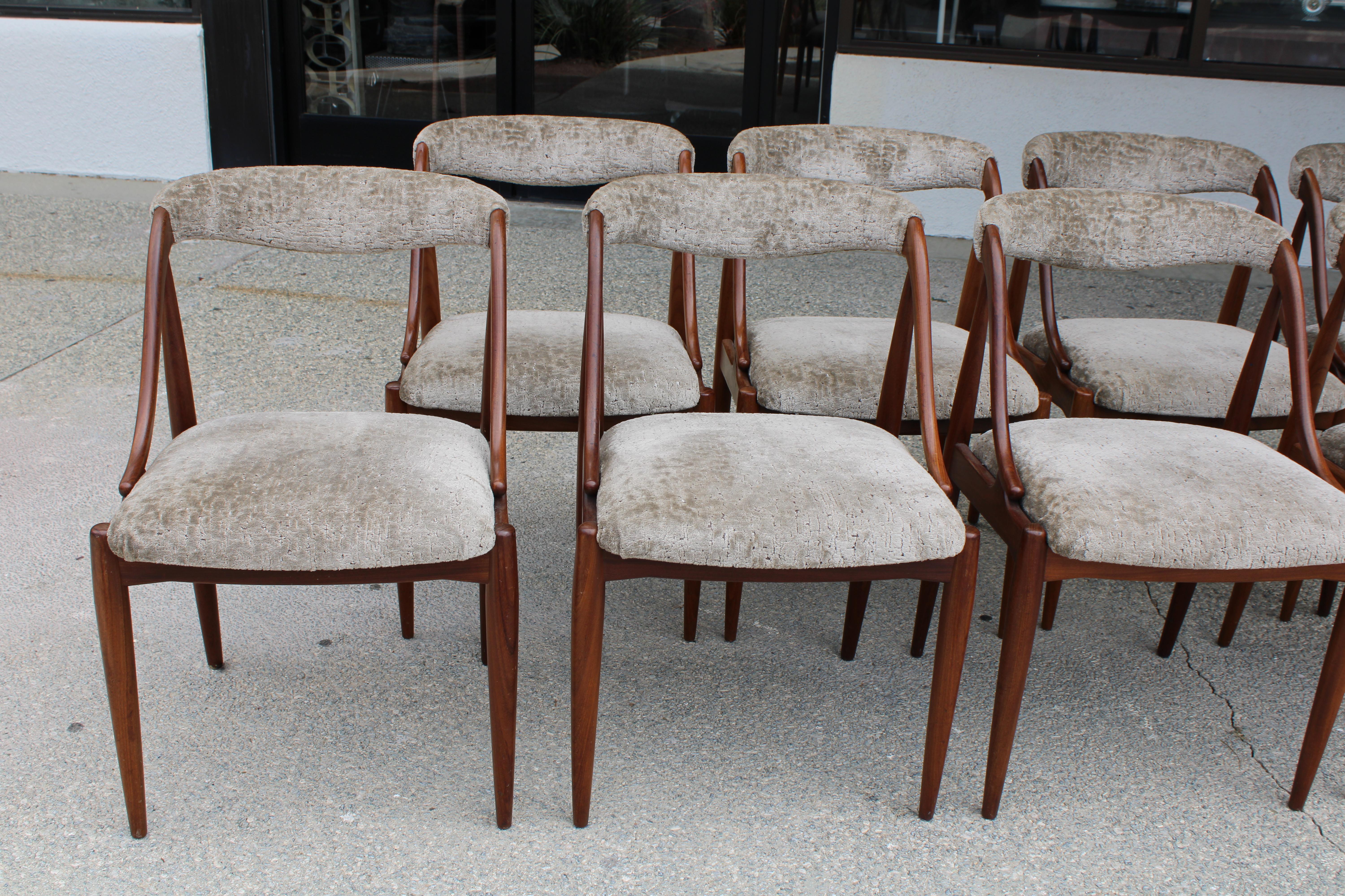 Eight Teak Dining Chairs with Custom Upholstery by Johannes Andersen In Good Condition In Palm Springs, CA