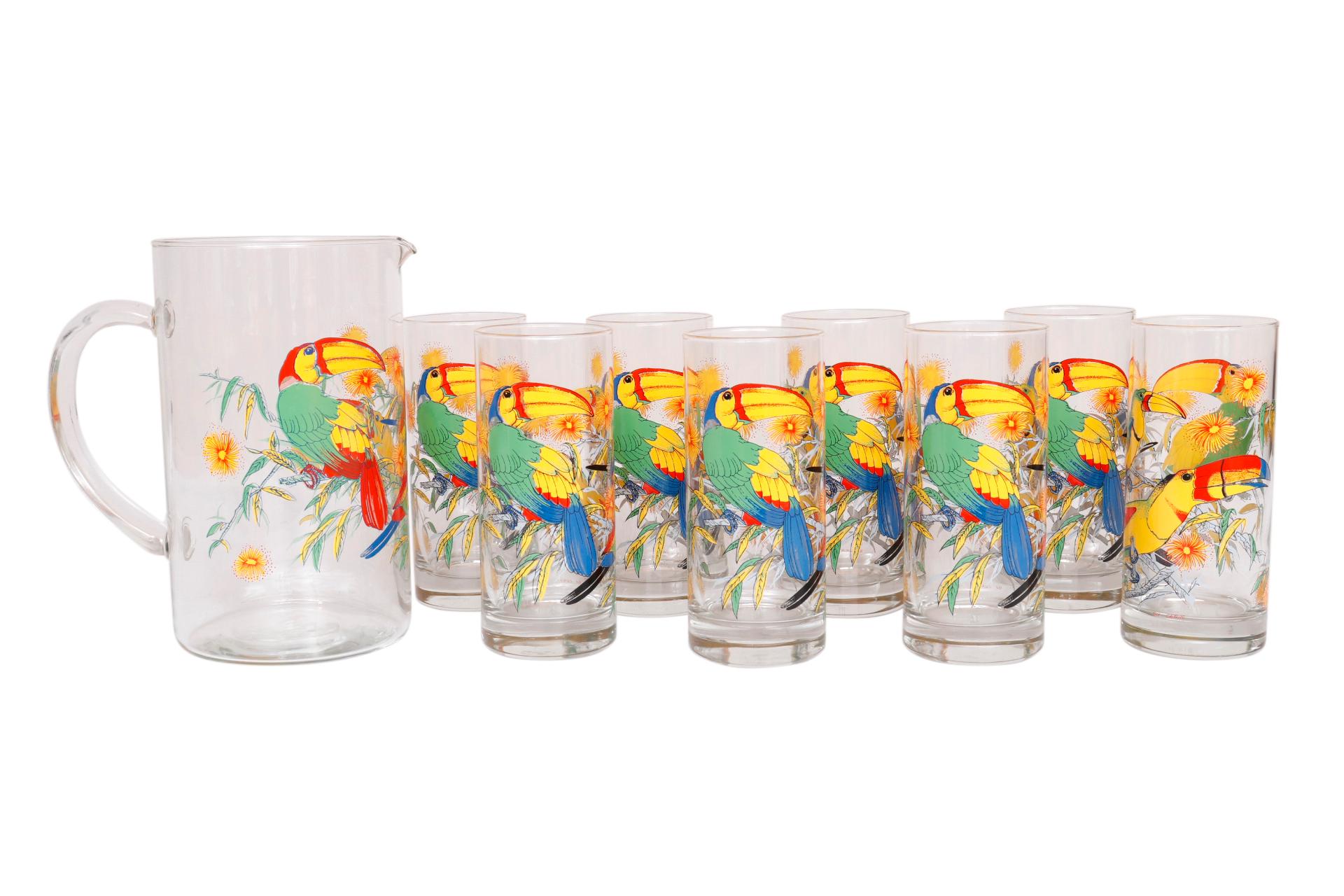 Huit gobelets et pichets en verre par Cerve Bon état - En vente à Bradenton, FL