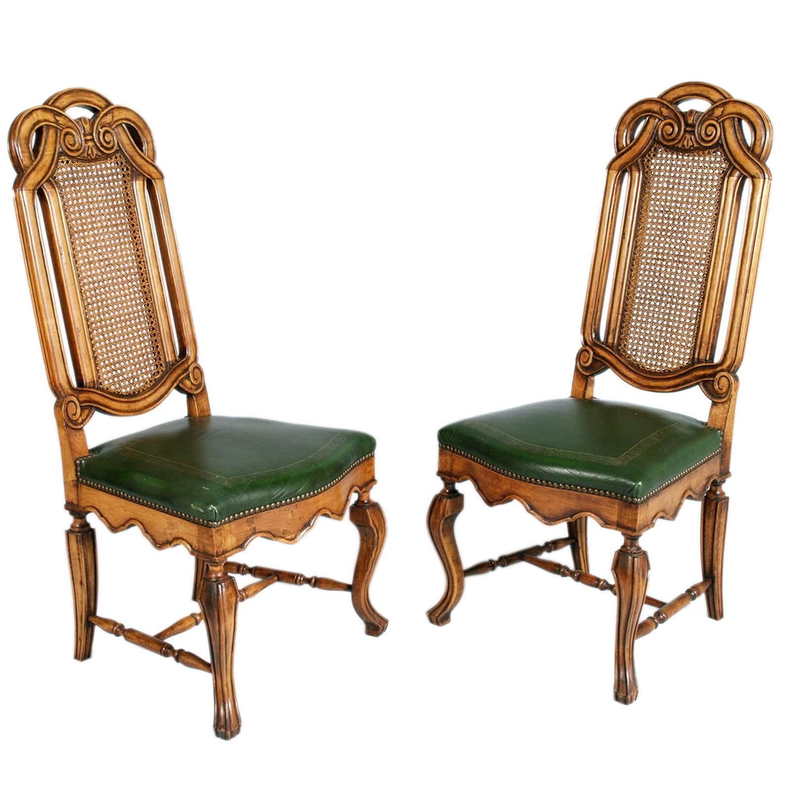 Eight sturdy Venetian Chippendale chairs, Palladian style, high back, in walnut entirely carved, Vienna straw, with green leather seat gold decorated edge. Majestic and modern at the same time, suitable for any setting.
From Cantù, wax polished