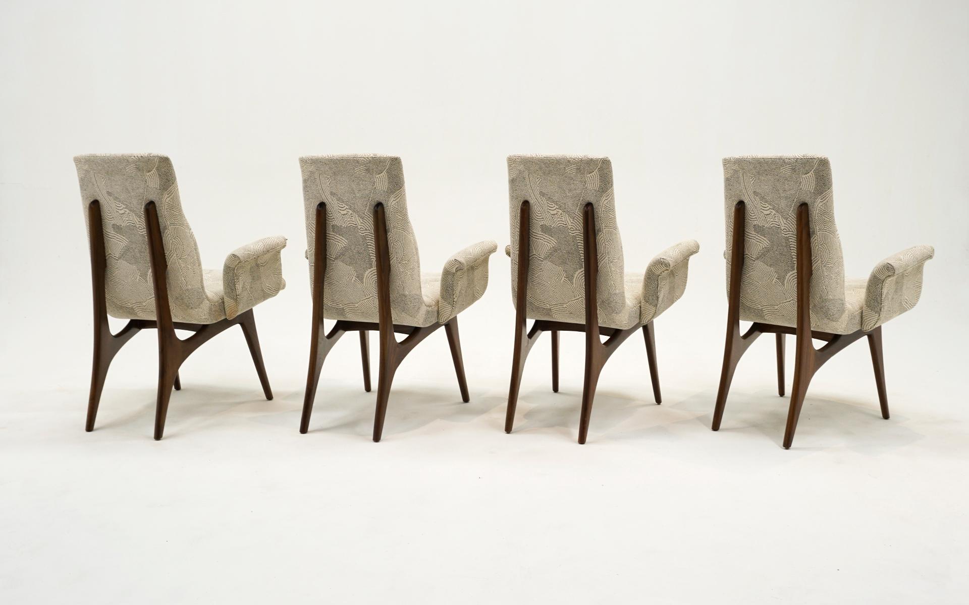 Eight Vladimir Kagan Dining Chairs with Arms.  Excellent Condition. For Sale 1