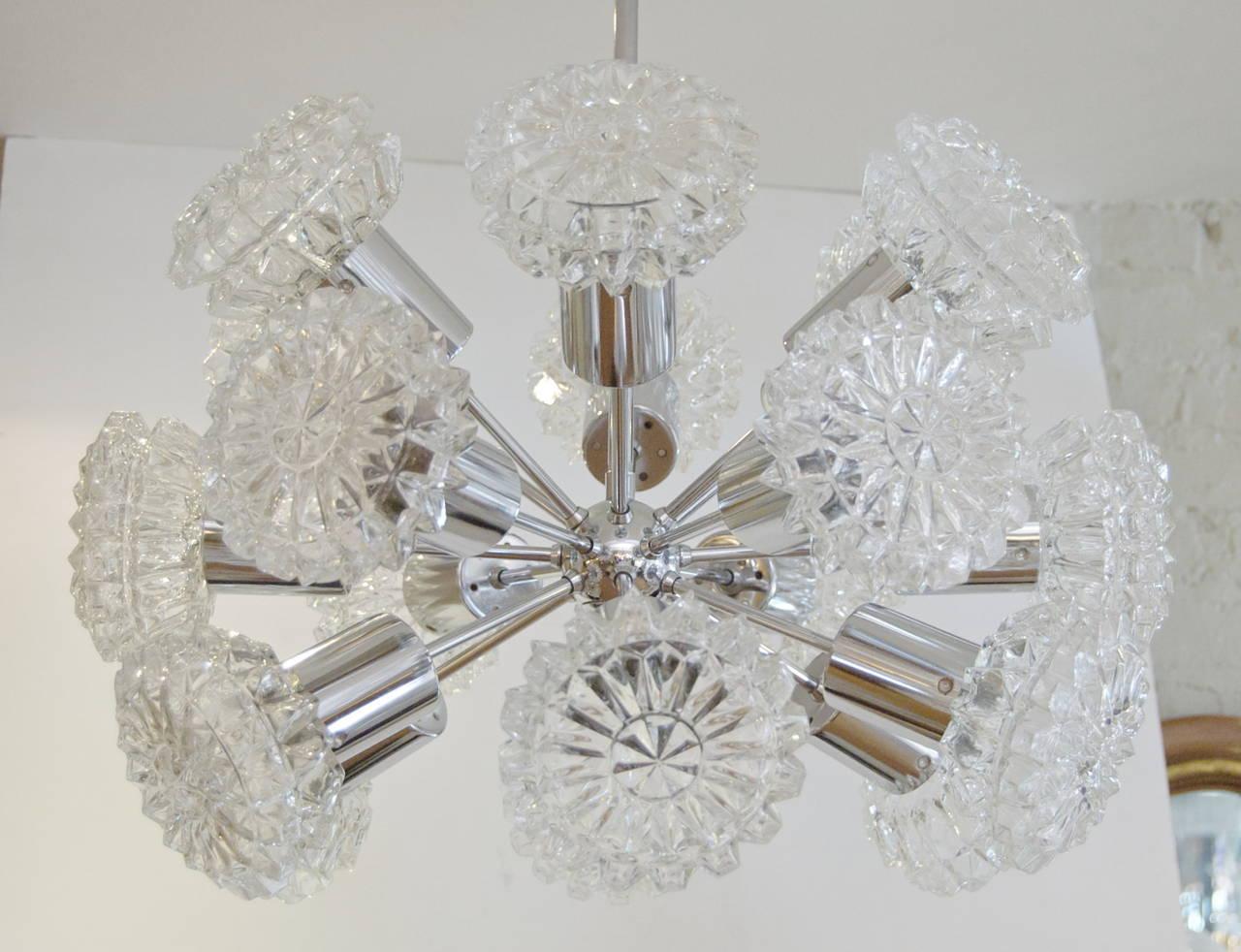 20th Century Eighteen-Arm Richard Essig Sputnik Chandelier For Sale