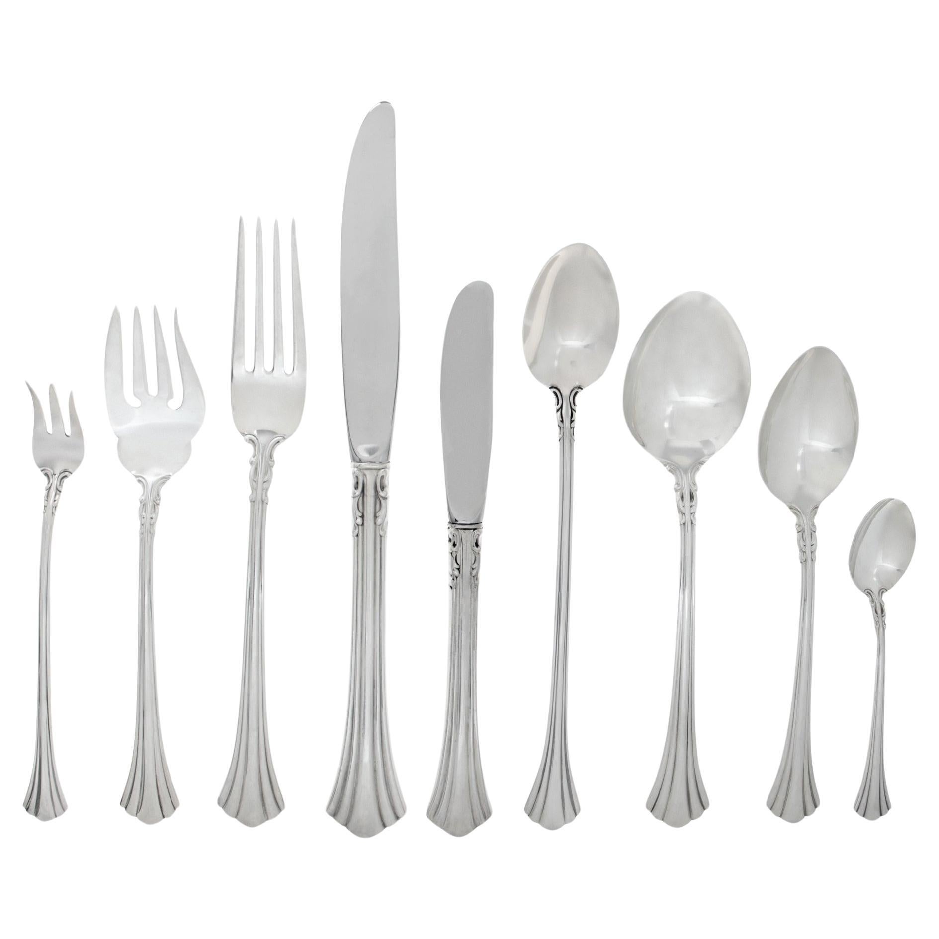 EIGHTEEN CENTURY sterling silver flatware set patented in 1971 by Reed & Barton For Sale