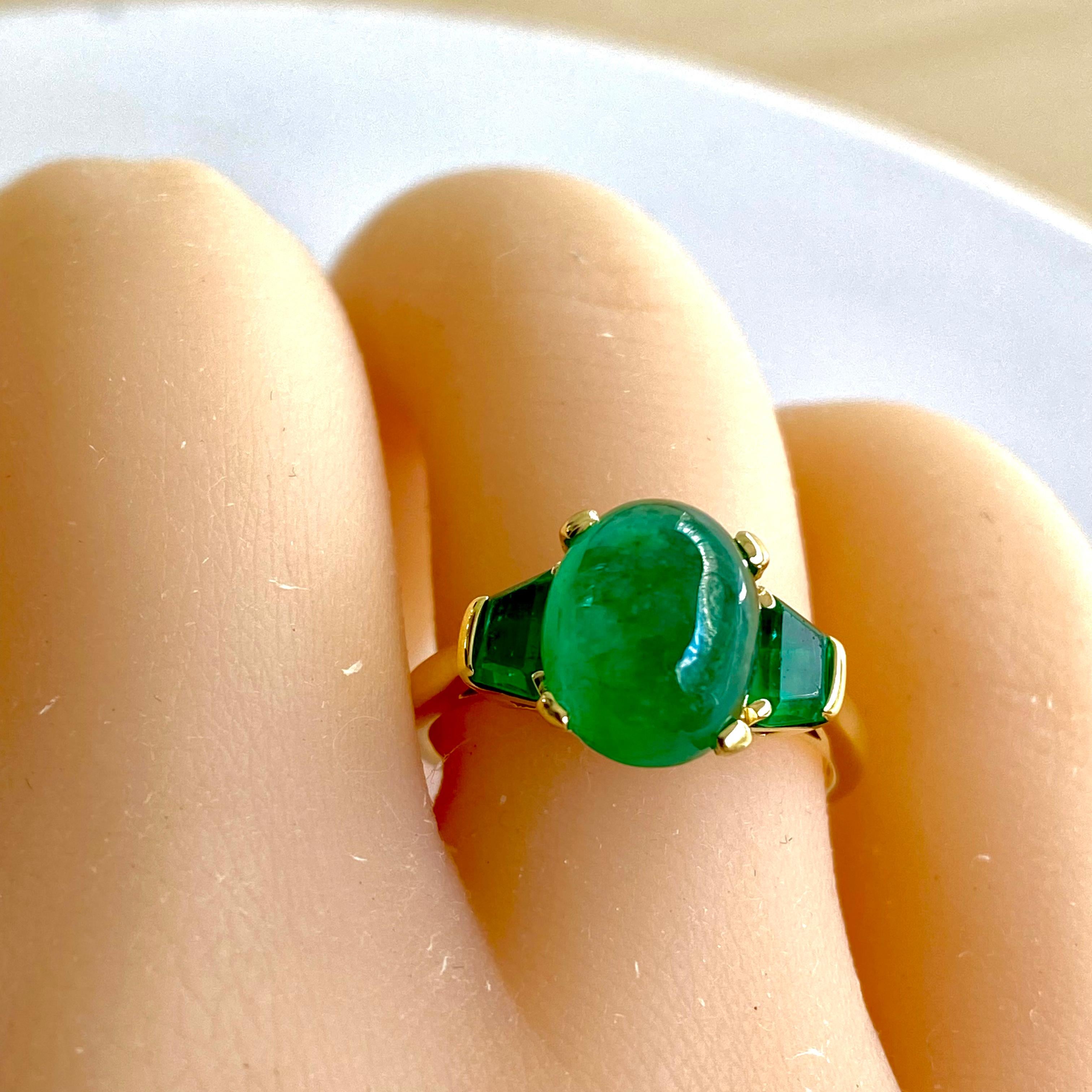 Contemporary Eighteen Karat Gold Cabochon Emerald and Trapezoid Shaped Emerald Cocktail Ring